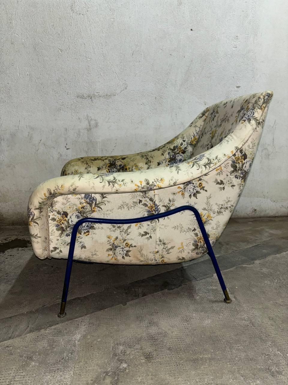 Dyed Mid-Century armchair in metal and fabric, Gastone Rinaldi style, Italy 1950s  For Sale