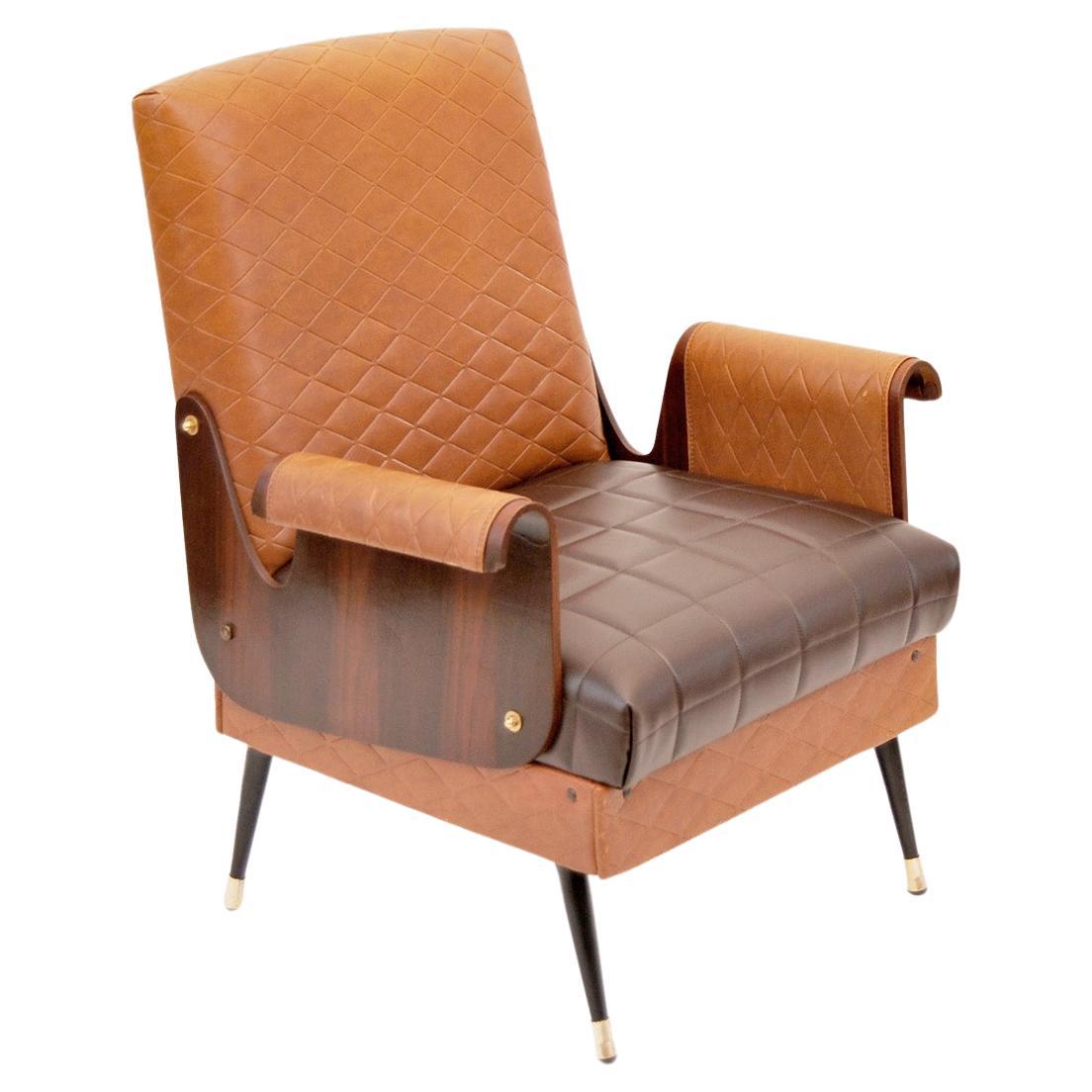 Poltrona Mid-Century in noce ed ecopelle, Made in Italy, 1960  For Sale