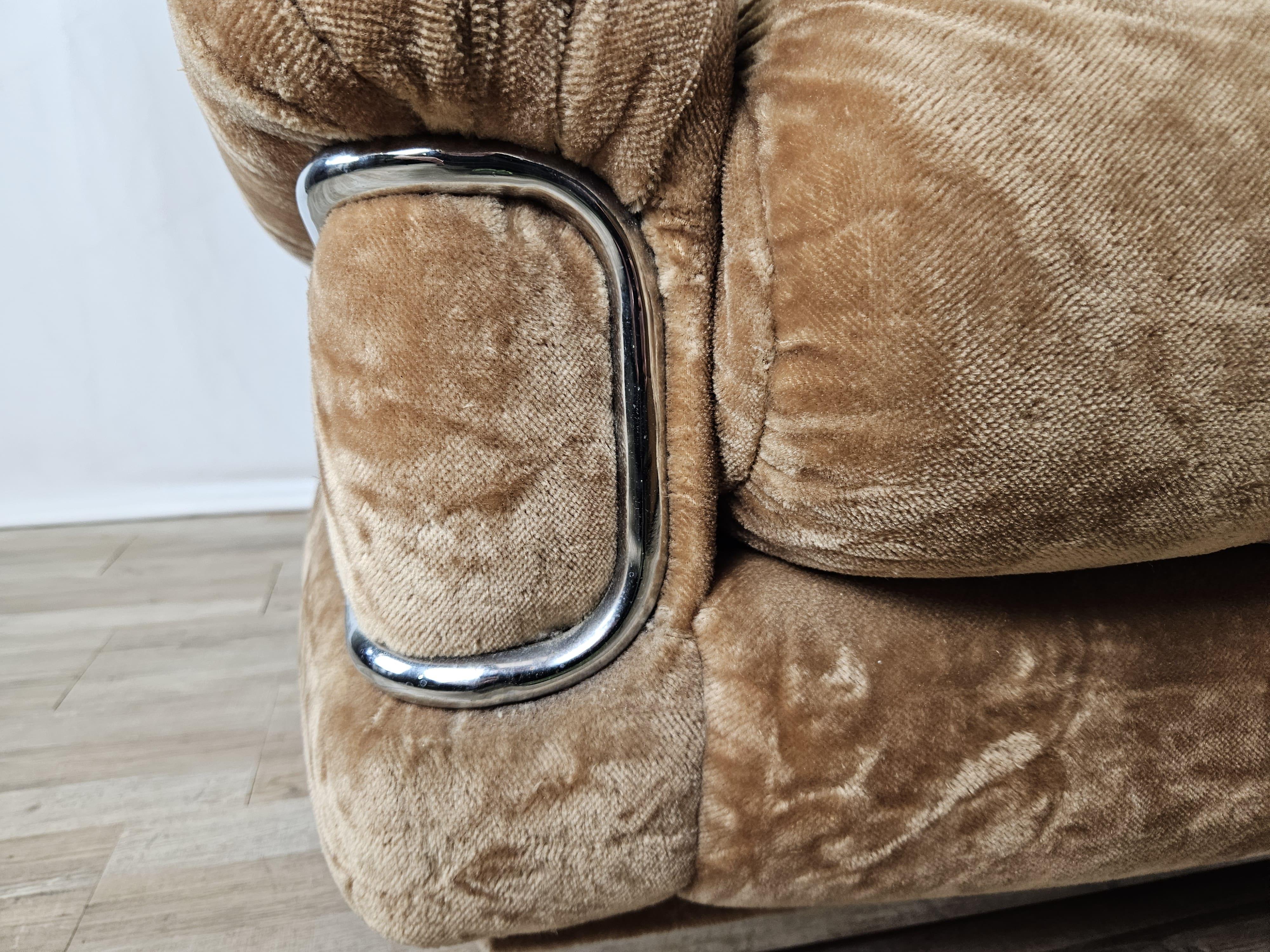 Mid Century fabric and steel armchair For Sale 10