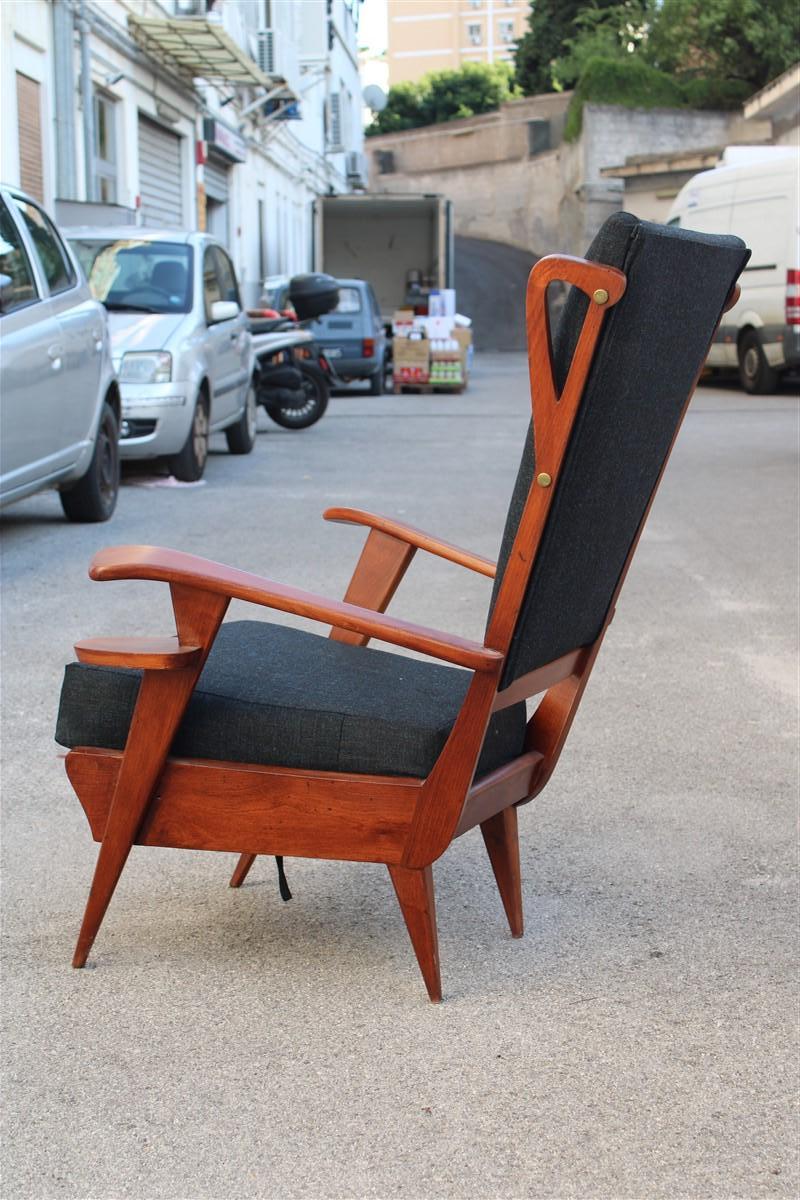 Mid-Century Modern Mid-century Italian geometric shapes armchair Paolo Buffa Design in Walnut  For Sale