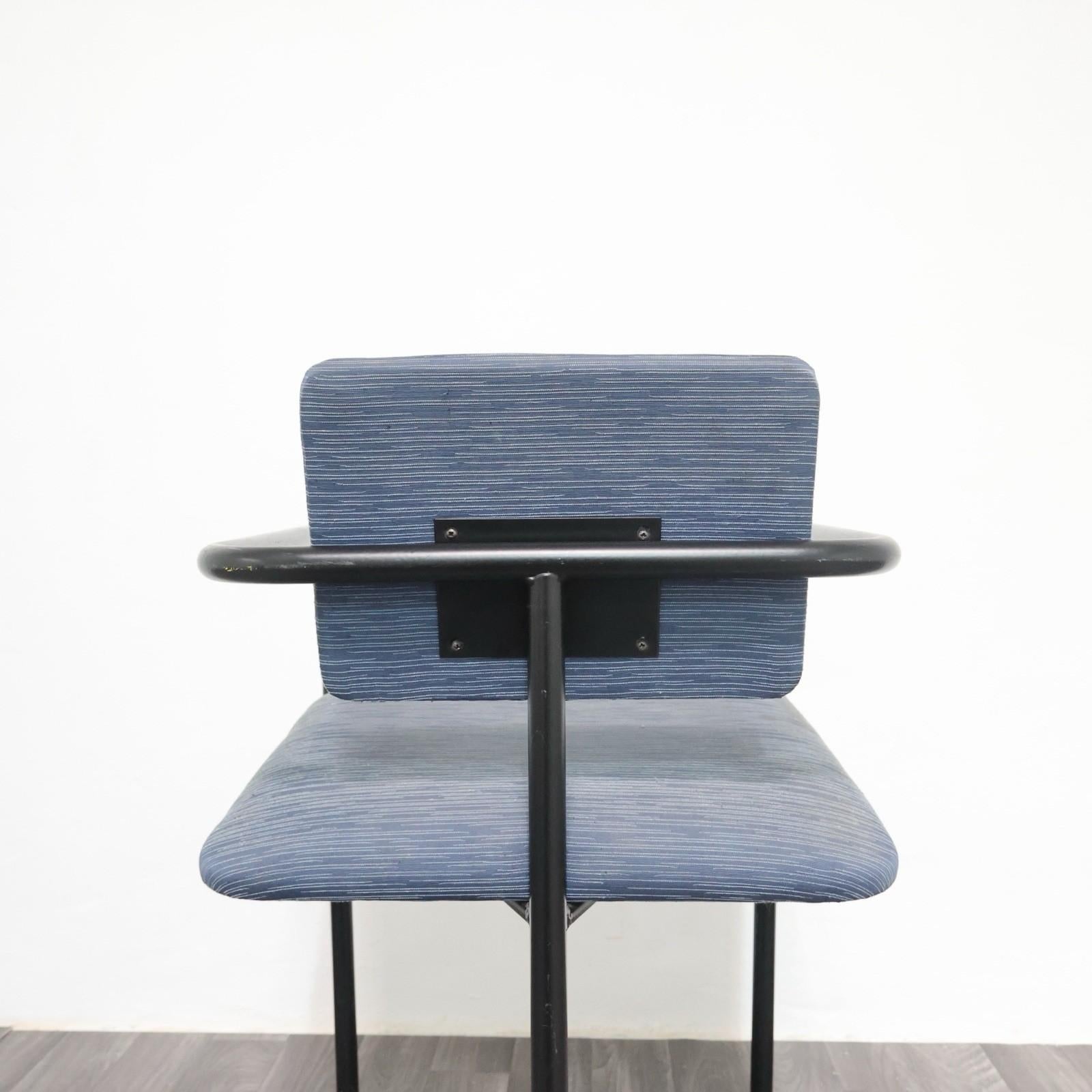 Poltrona Minimalista In Chiave Postmoderna Design Modernariato 1980's en vente 3