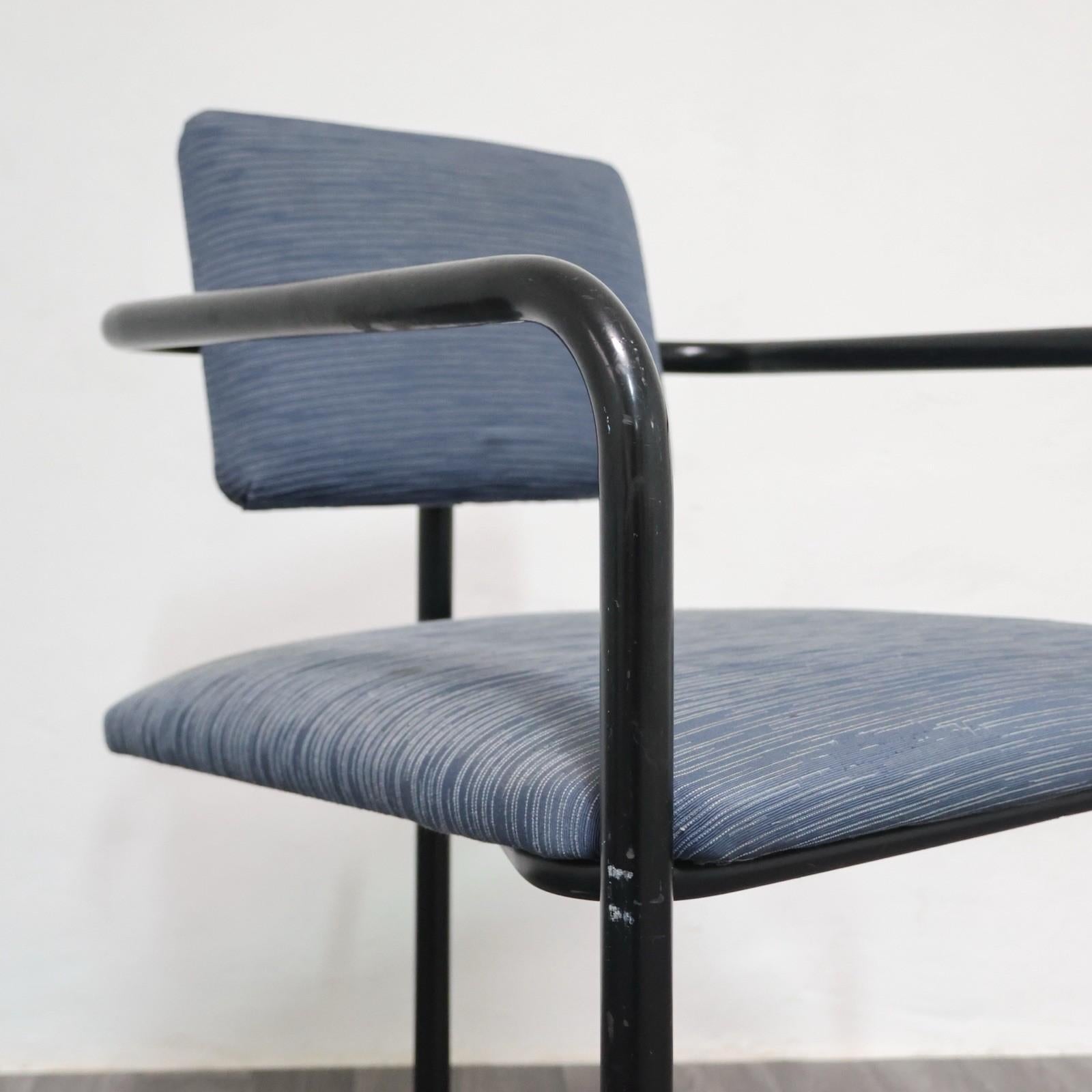 Poltrona Minimalista In Chiave Postmoderna Design Modernariato 1980's Bon état - En vente à Taranto, IT