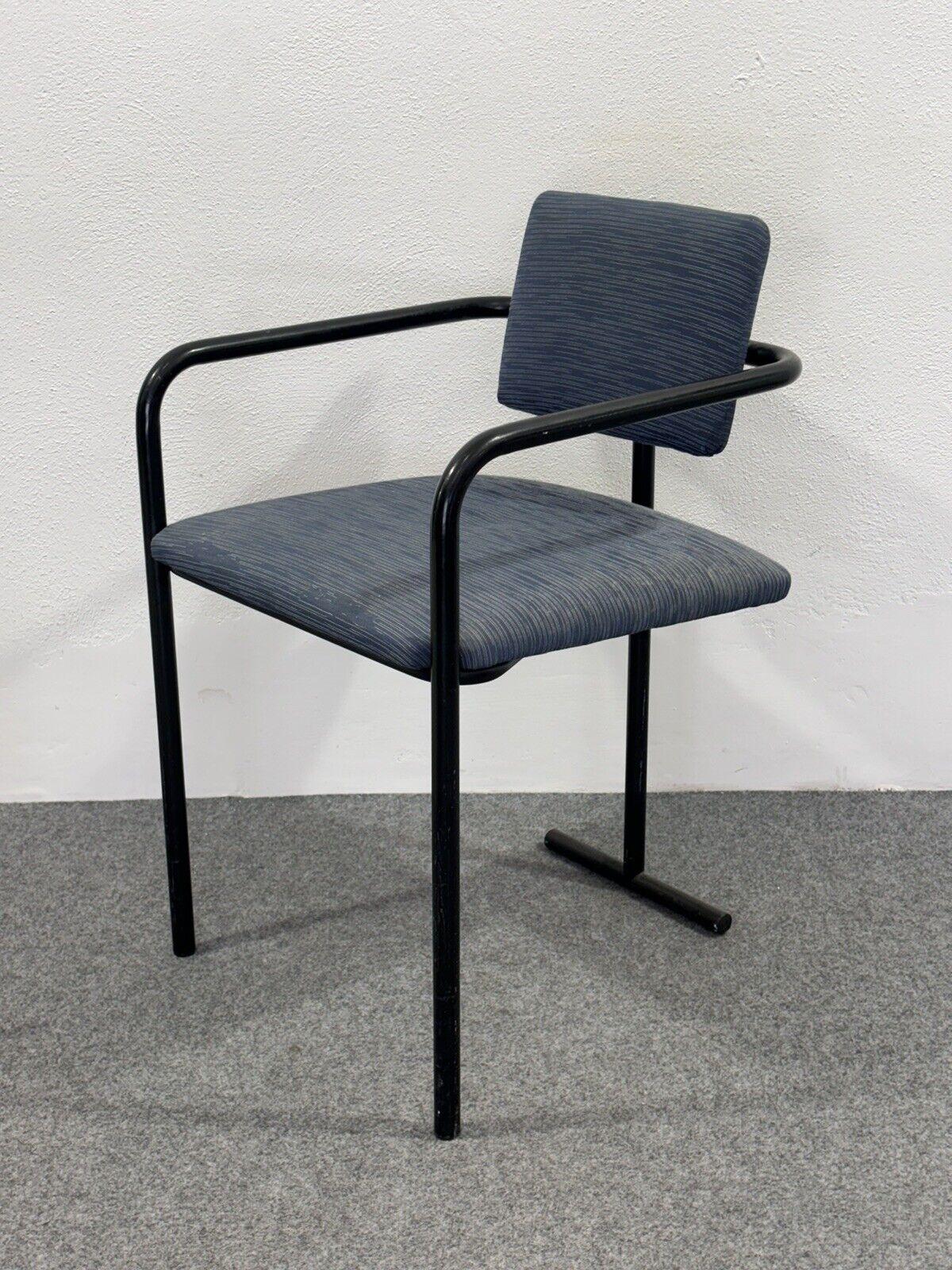 Fauteuil minimaliste en design postmoderne Modernisme 1980's en vente 1