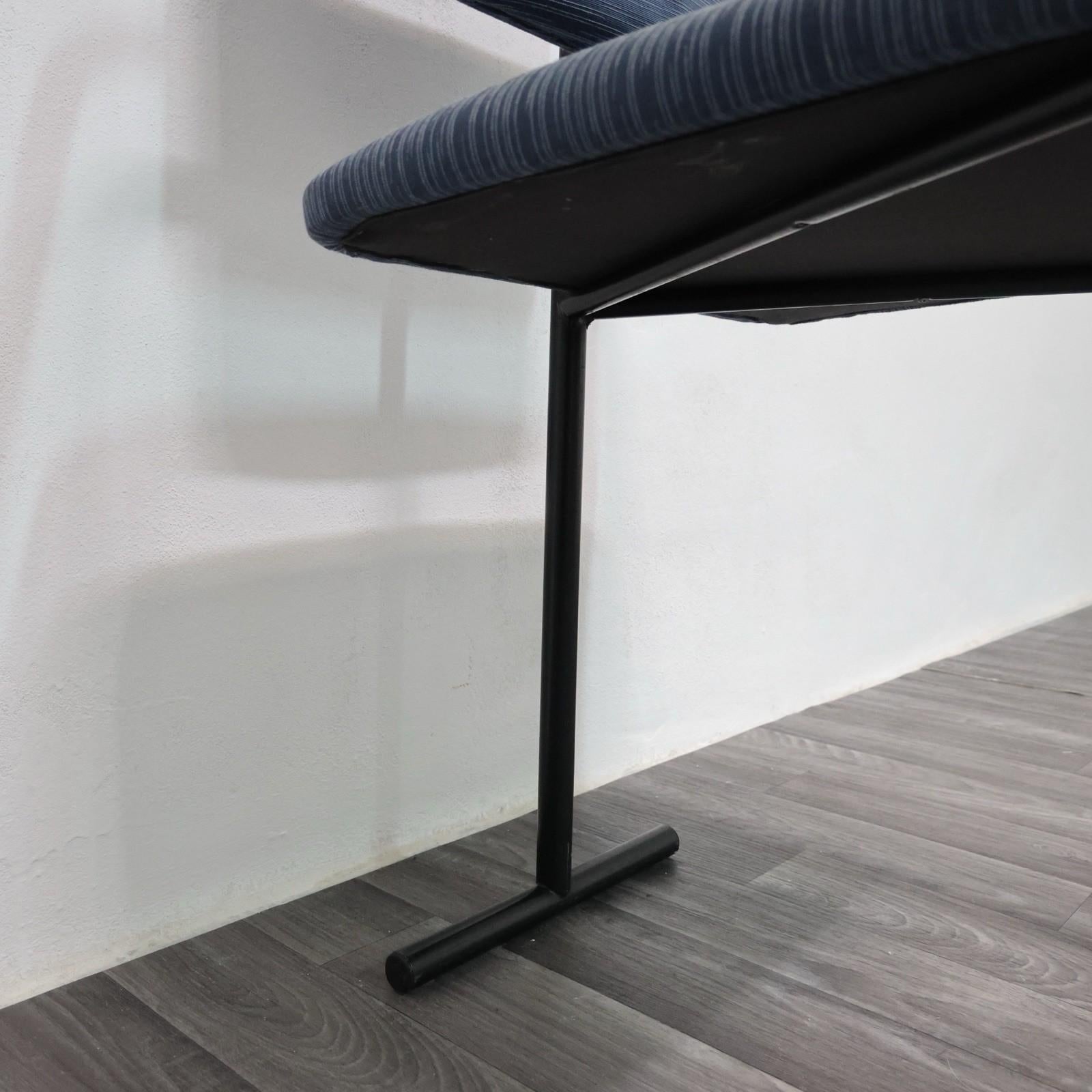 Poltrona Minimalista In Chiave Postmoderna Design Modernariato 1980's en vente 1