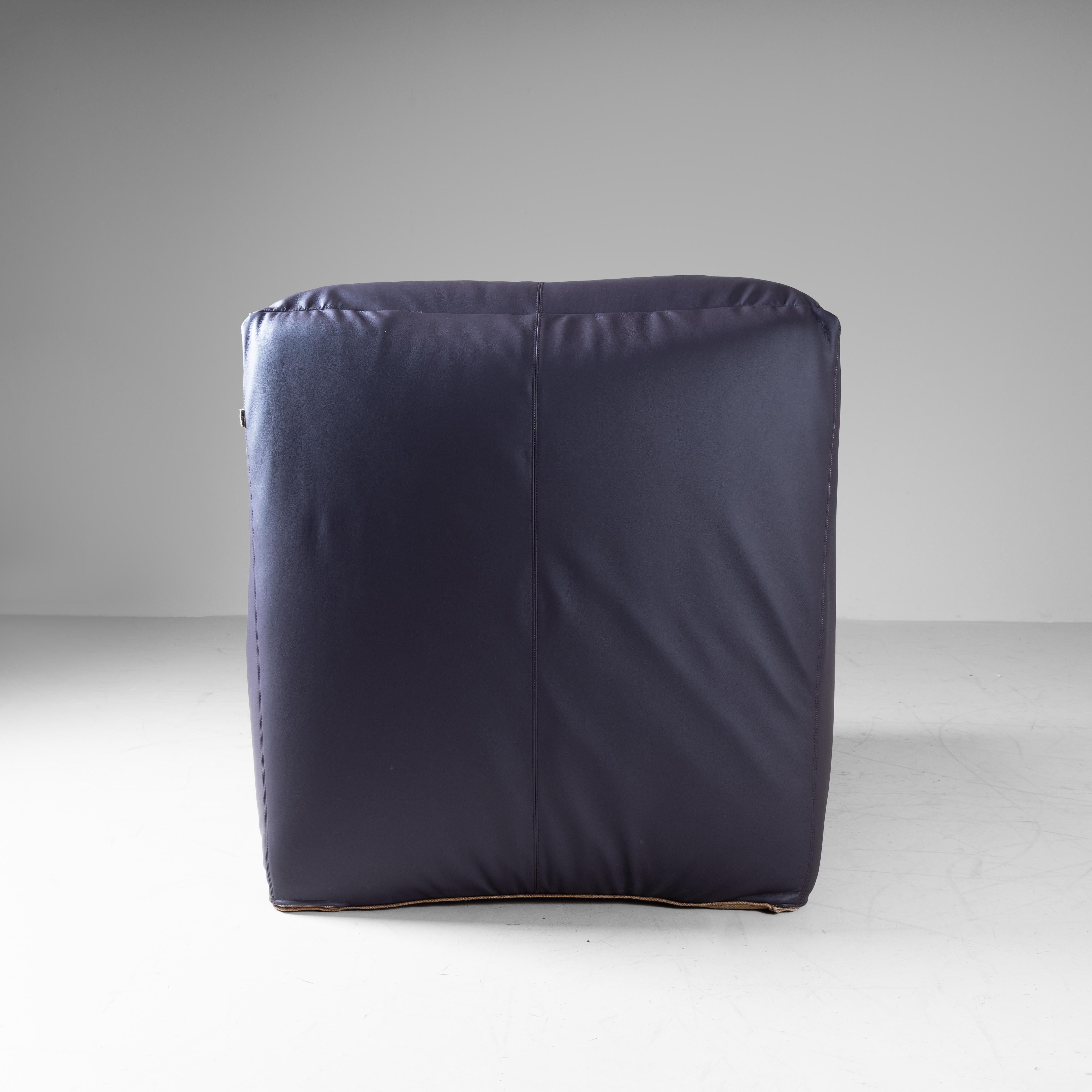 Late 20th Century Fauteuil Le Bambole mod., Mario Bellini, B&B, Italie, 1972