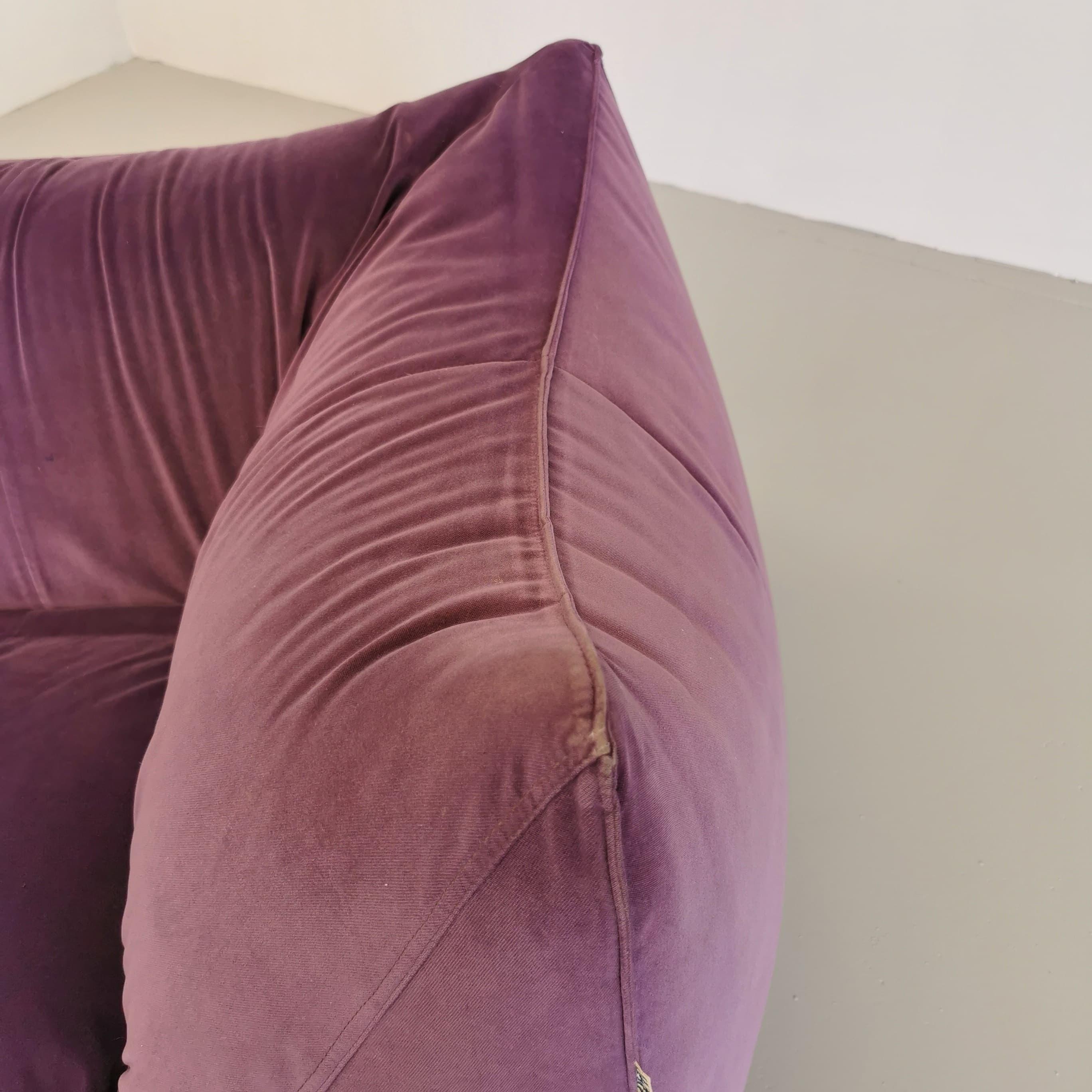 armchair model Bambole by Mario Bellini for B&B purple velvet For Sale 1