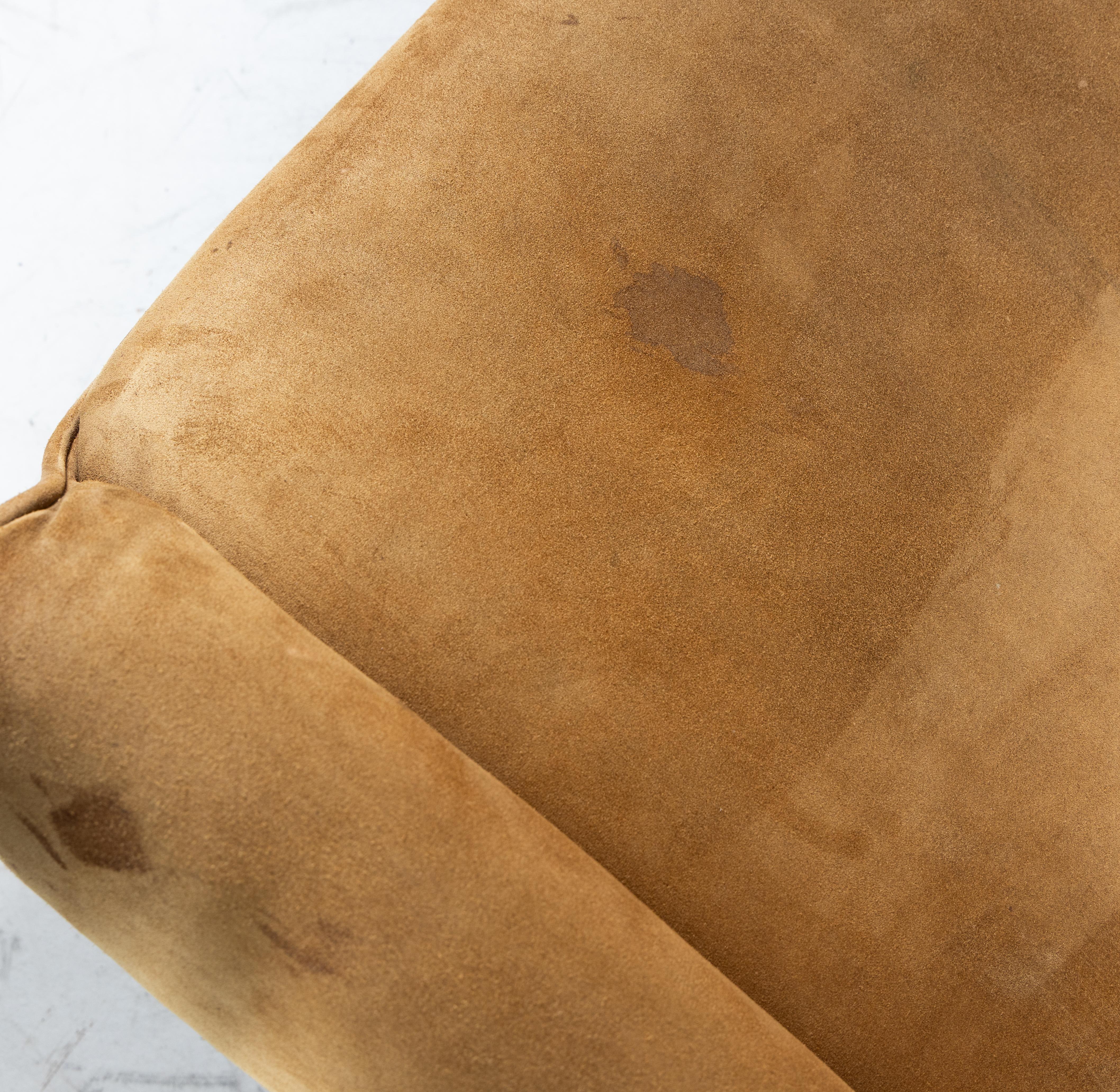 P110 Sillón Canada, Osvaldo Borsani, 1965 en venta 1