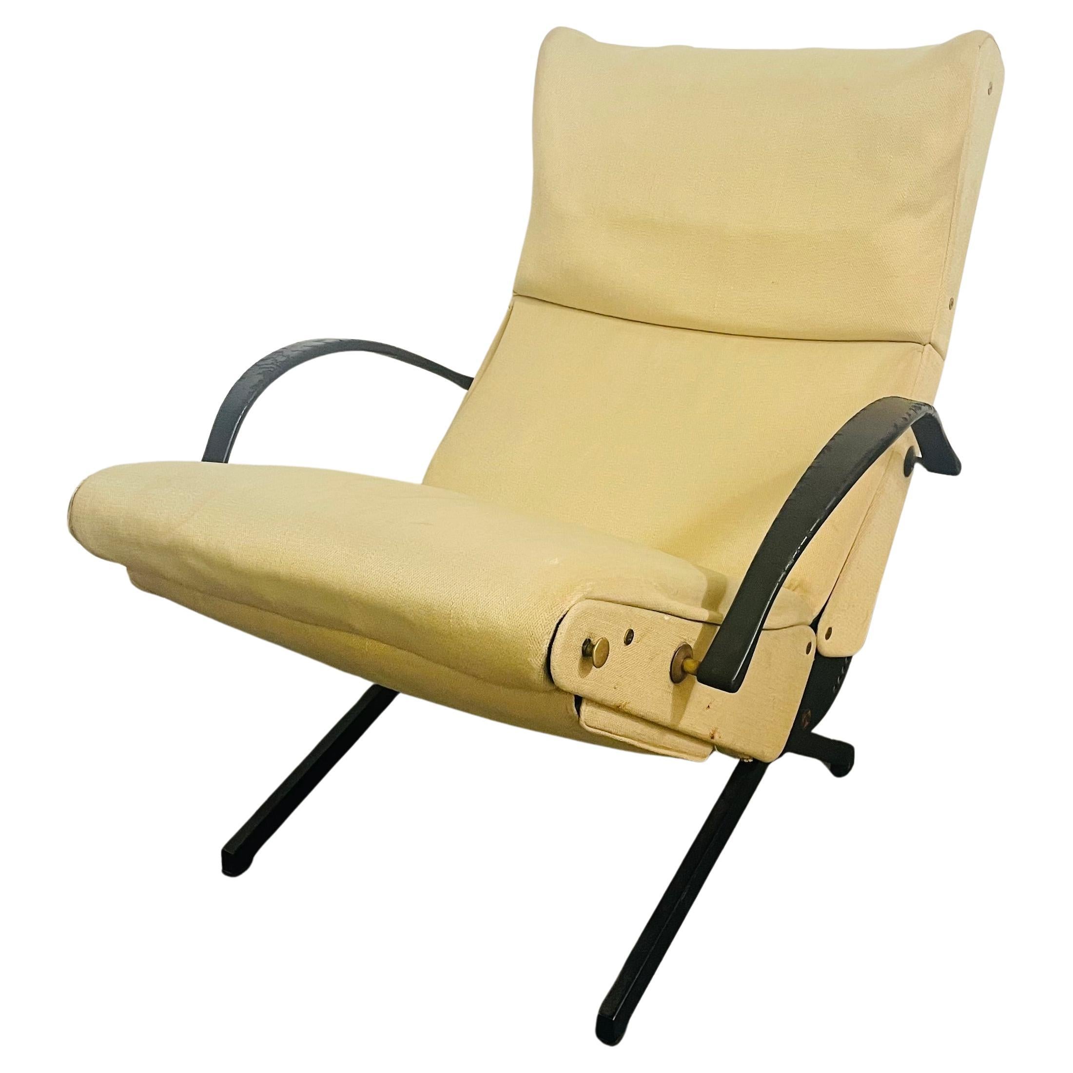 Poltrona P40, designer Osvaldo Borsani, produzione Tecno en vente
