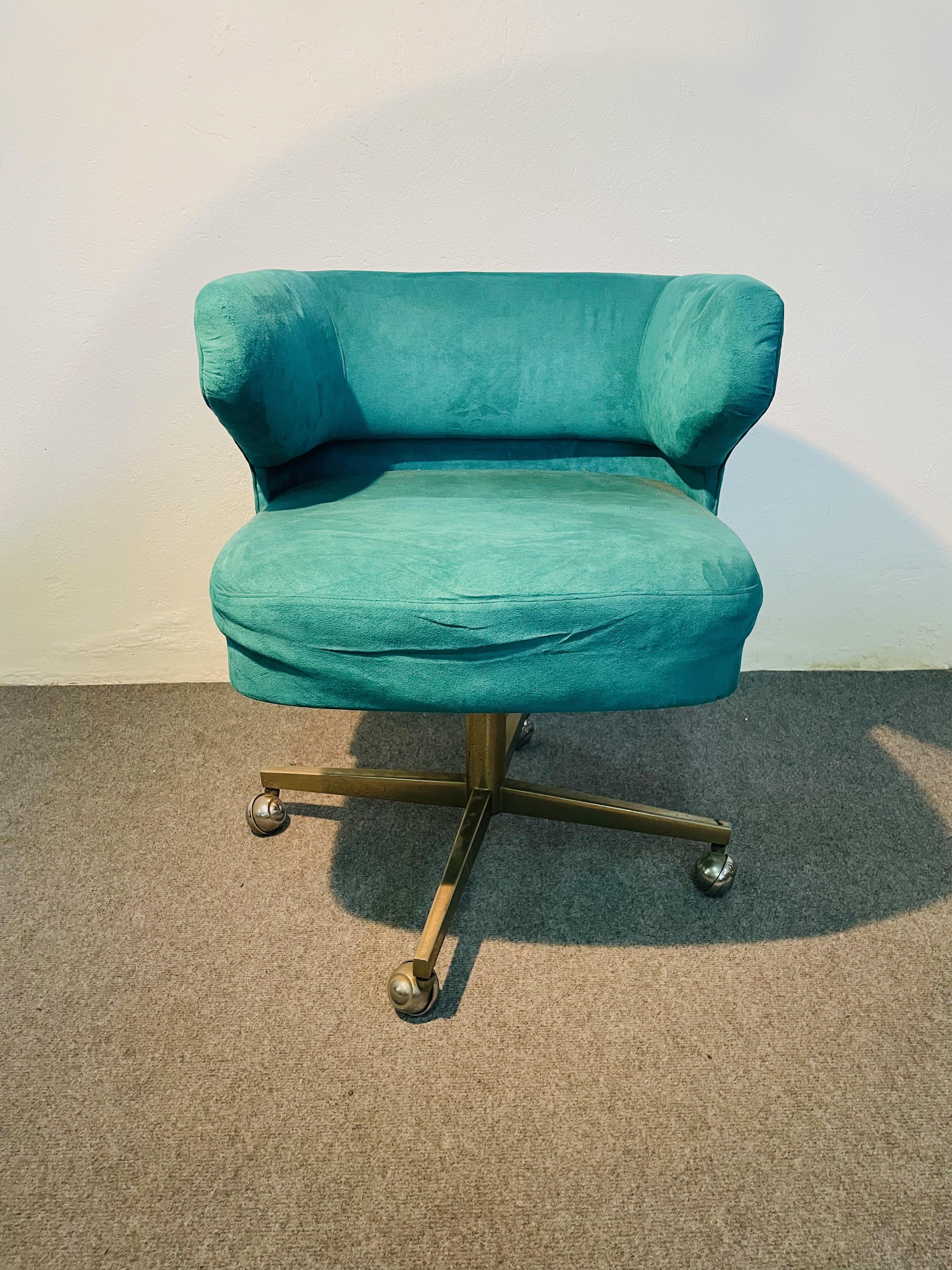 Poney model chair designer Gianni Moscatelli, Formanova production 1970s, swivel chair with wheels, aquamarine color. Metal base and fabric seat.