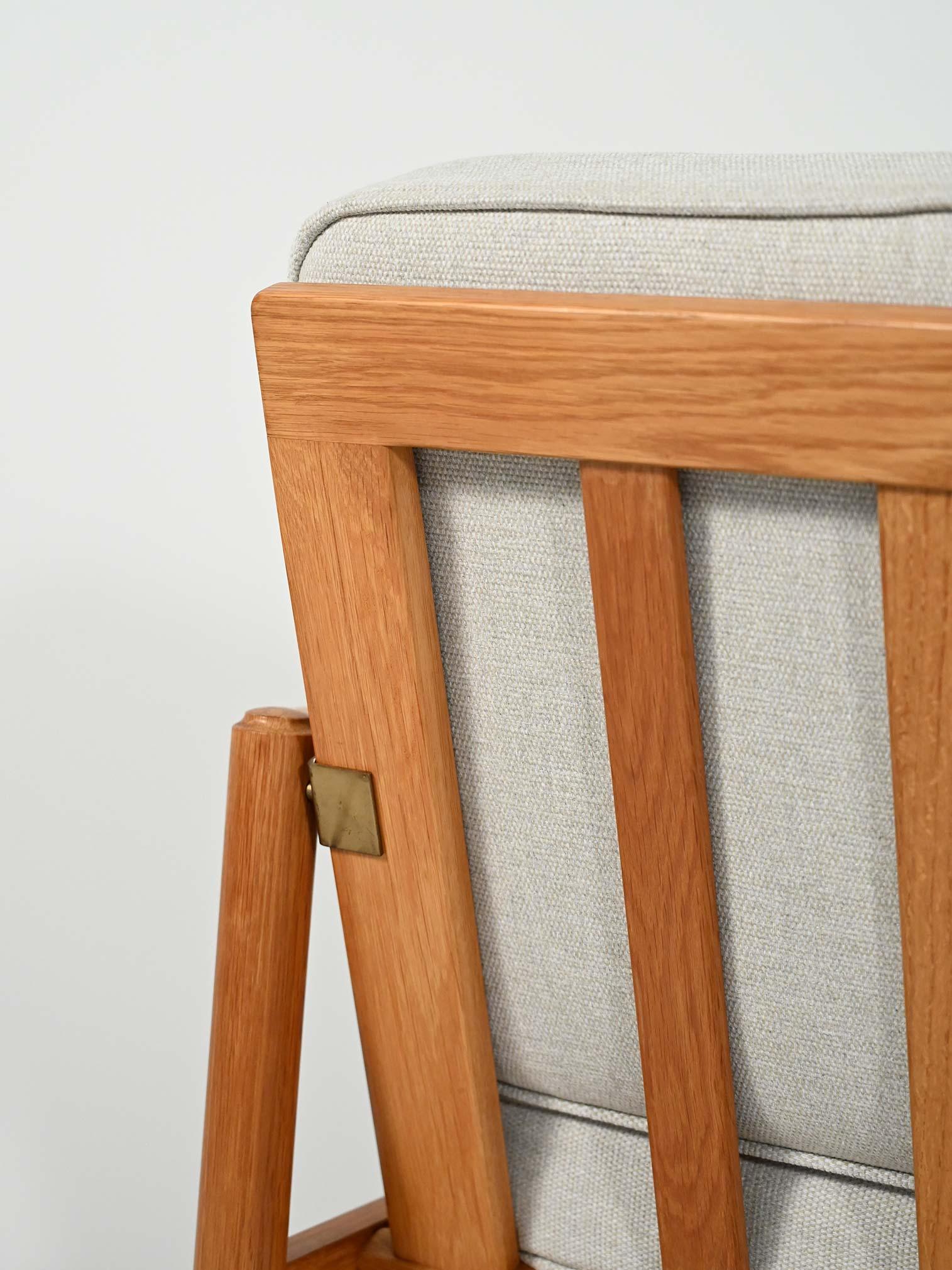 Poltrona escandinava in rovere anni 50/60 en Bueno estado para la venta en Brescia, IT