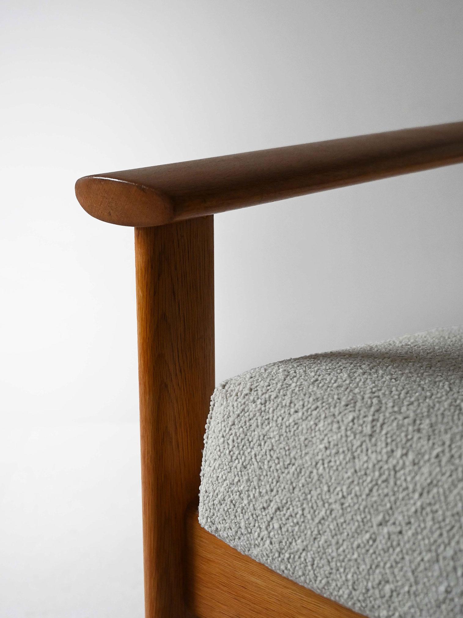 Sillón escandinavo de roble Tela en venta