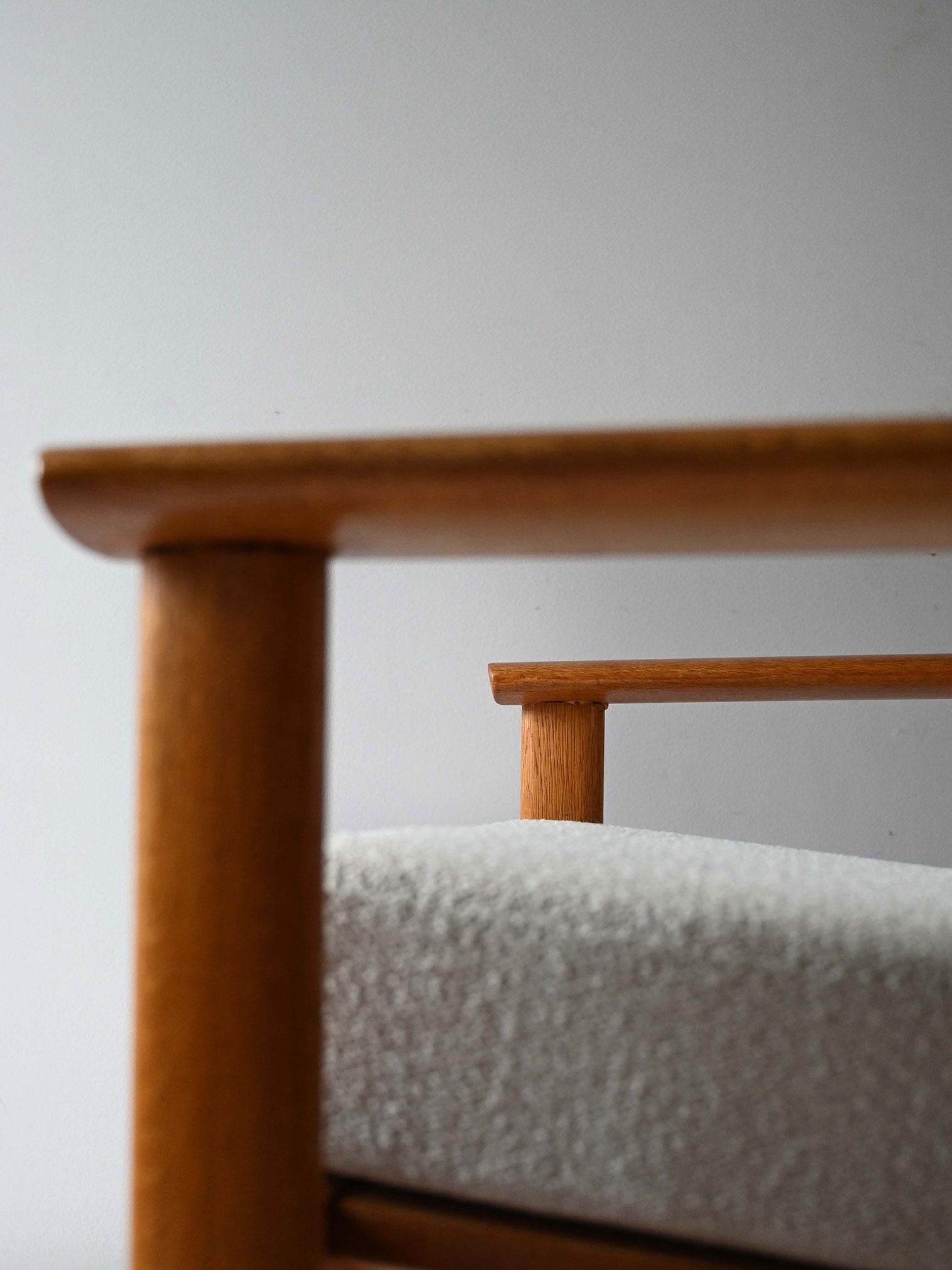 Sillón escandinavo de roble en venta 1
