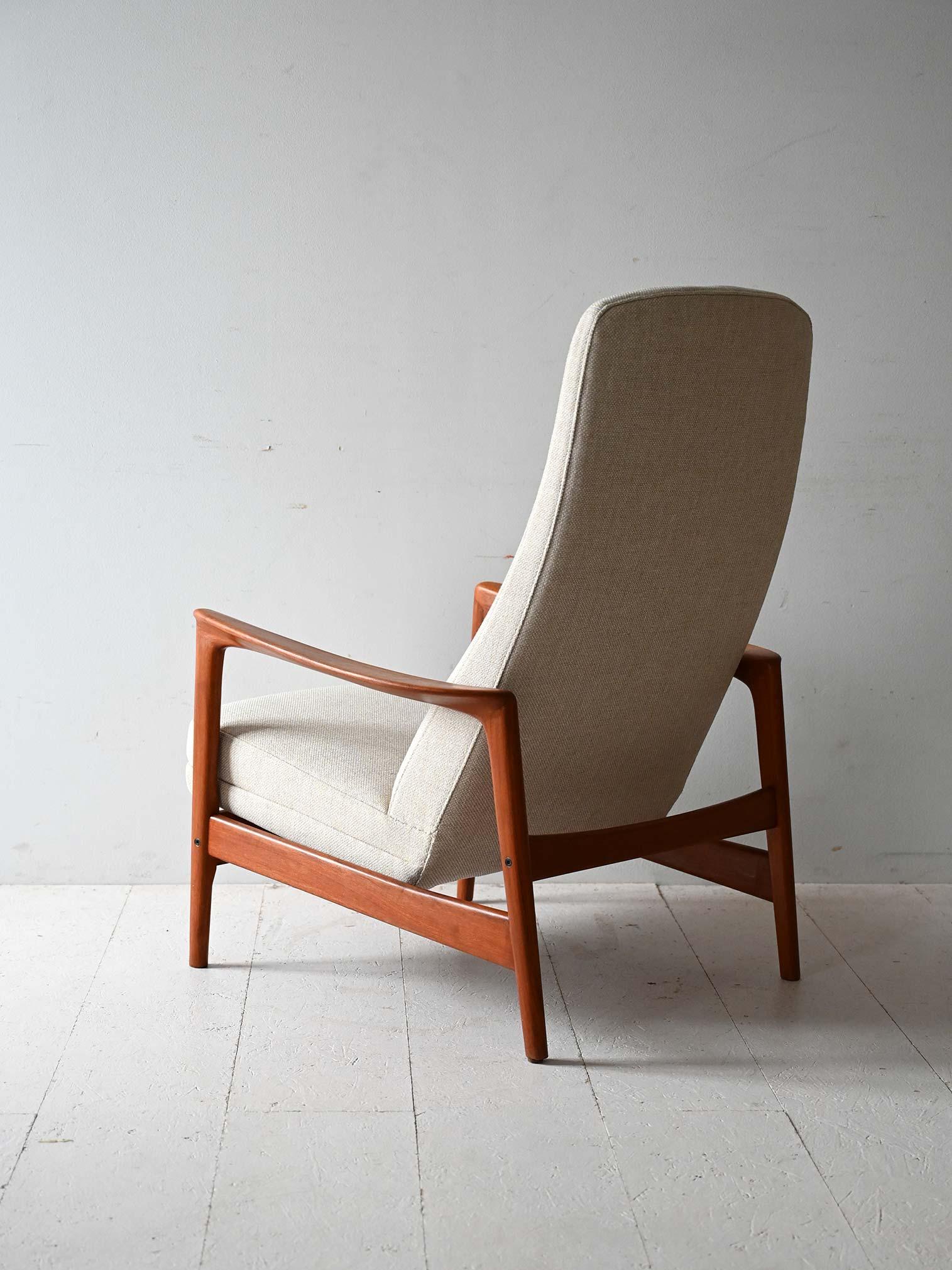 Mid-20th Century Poltrona scandinava in teak di Alf Svensson per DUX in vendita