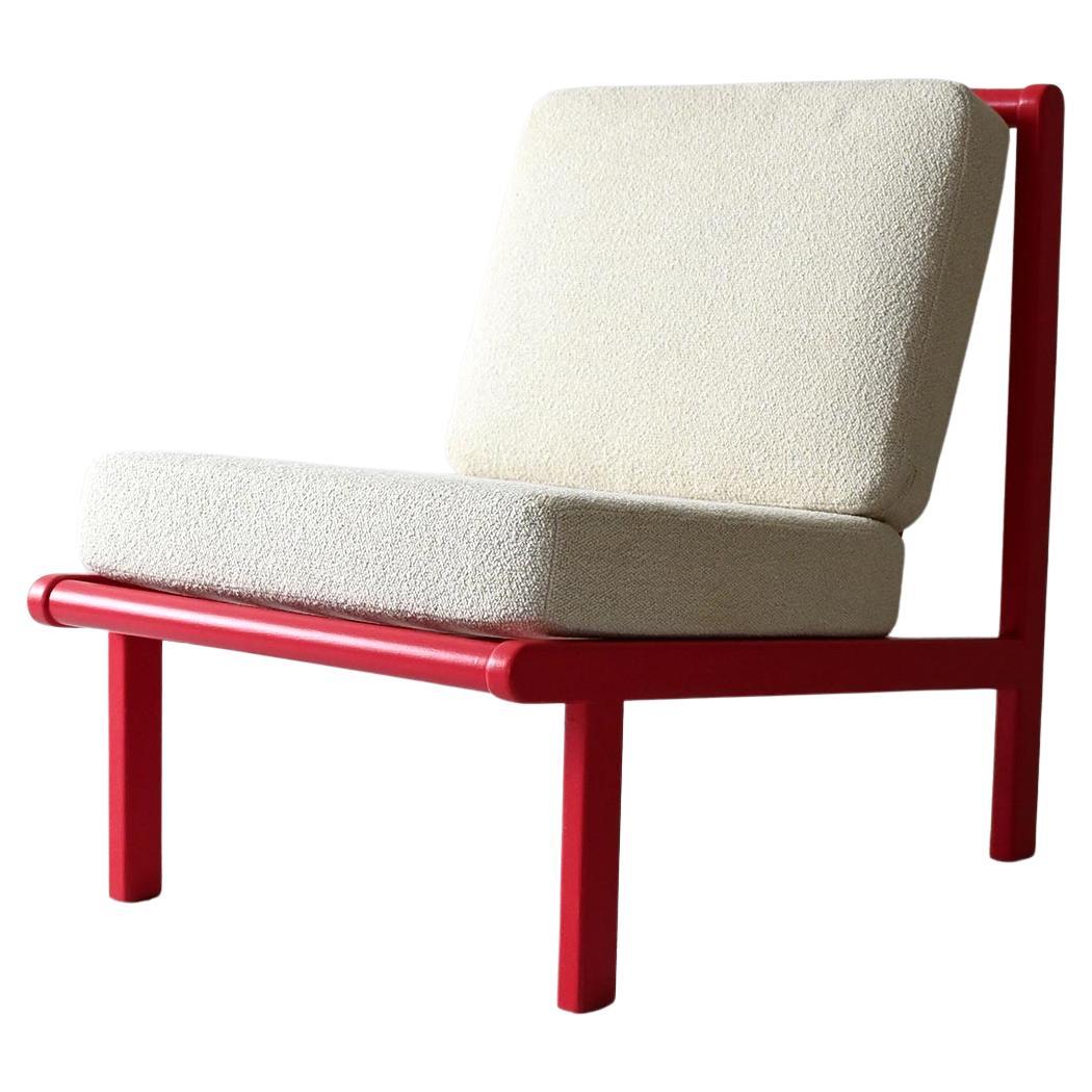 Poltrona scandinava rosso ciliegia vintage in vendita