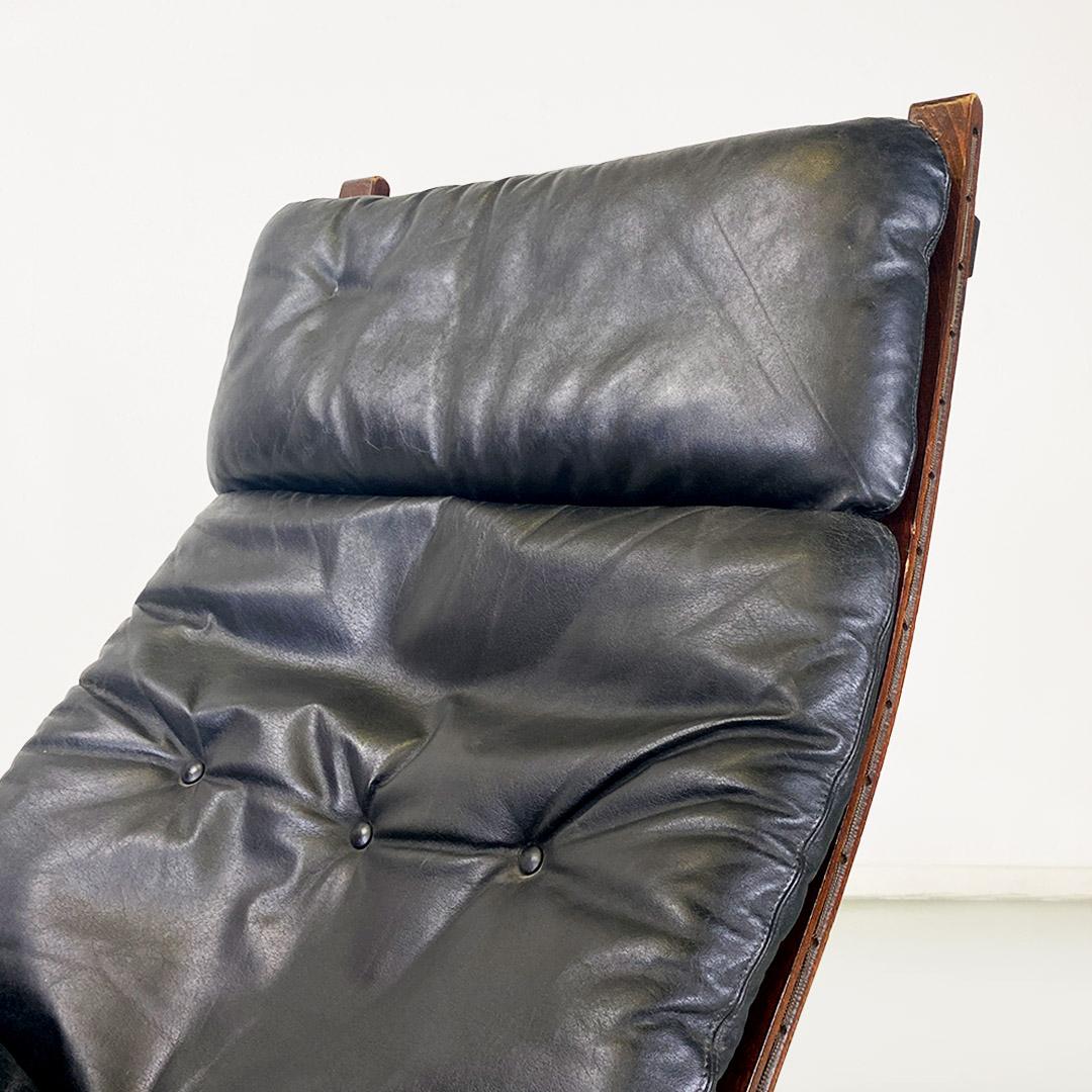 Wood and leather Siesta armchair by Ingmar Relling for Westnofa Vestlandske 1970 For Sale 2