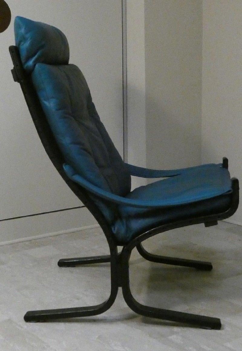 Hand-Crafted Siesta armchair in wood and leather by Ingmar Relling for Westnofa Vestlandske For Sale