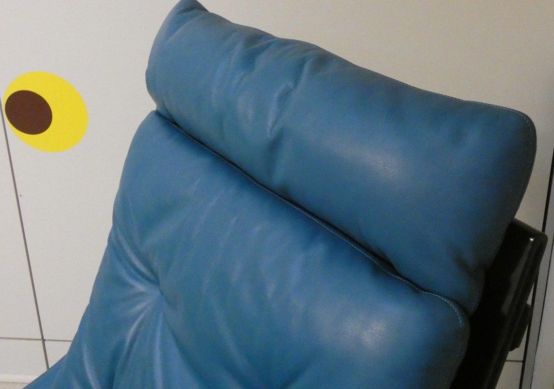 Late 20th Century Siesta armchair in wood and leather by Ingmar Relling for Westnofa Vestlandske For Sale