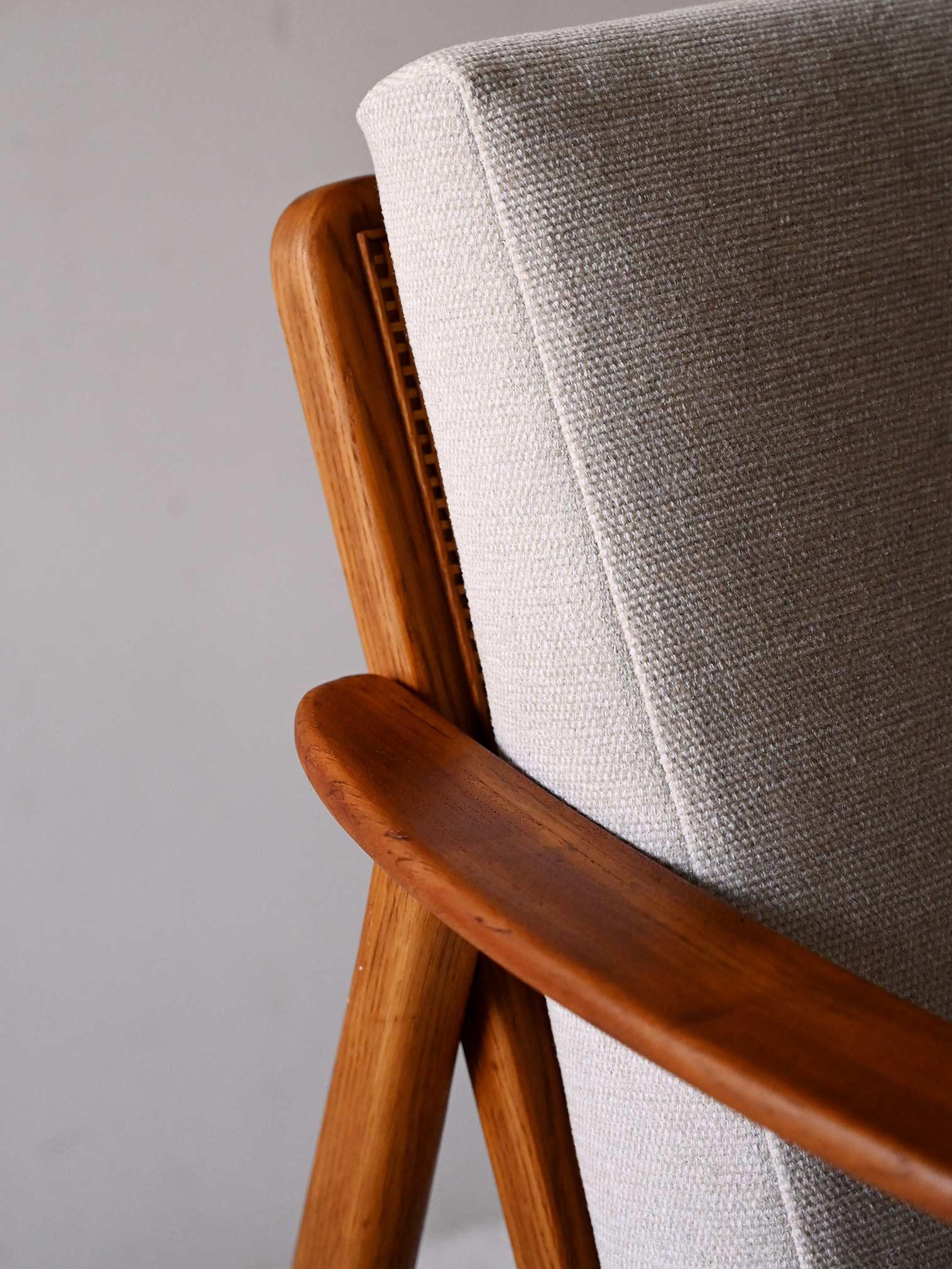 Poltrona svedese in teak di Folke Ohlsson per DUX in vendita 2