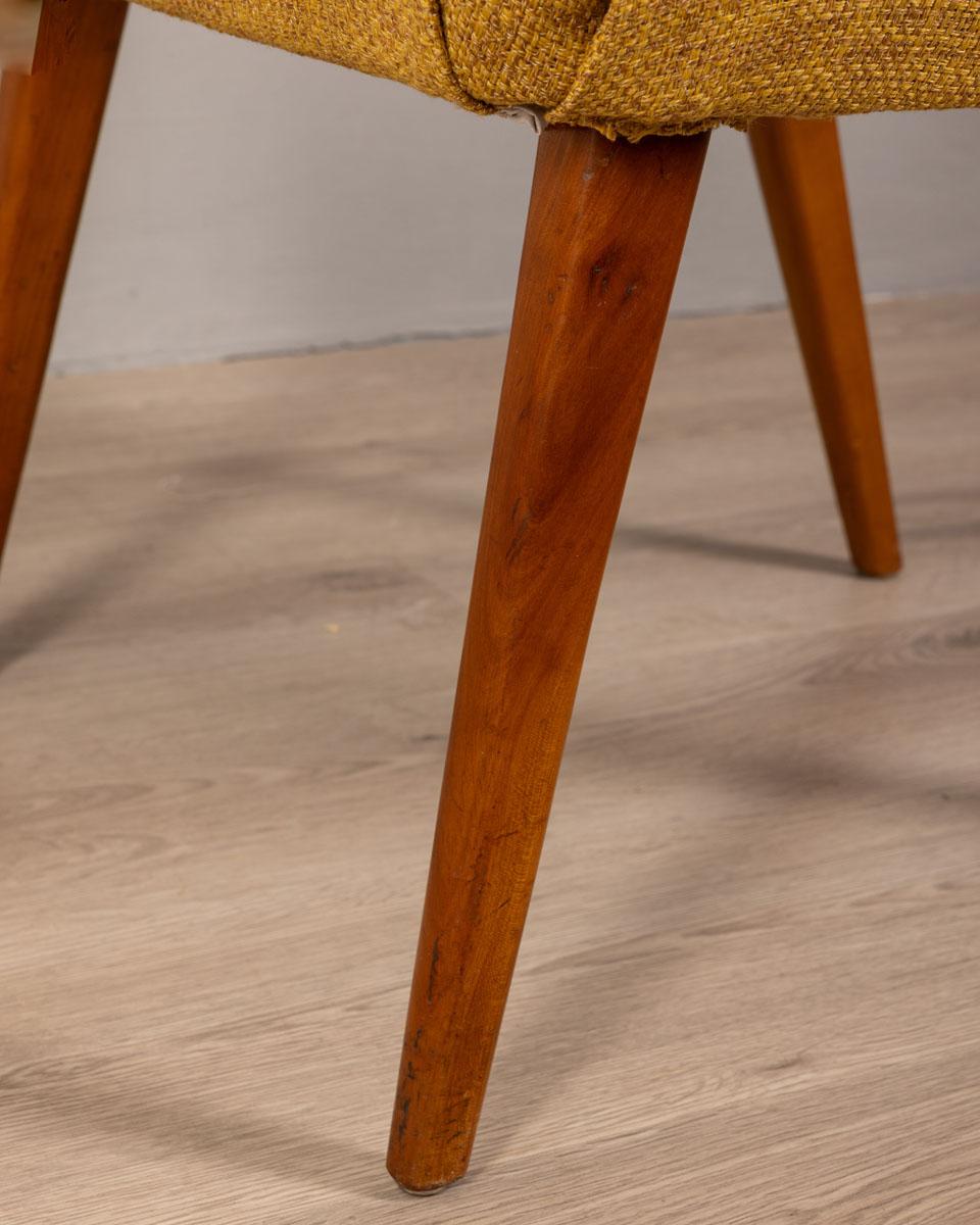 Sillón vintage años 60 de tela amarilla diseño italiano en venta 2
