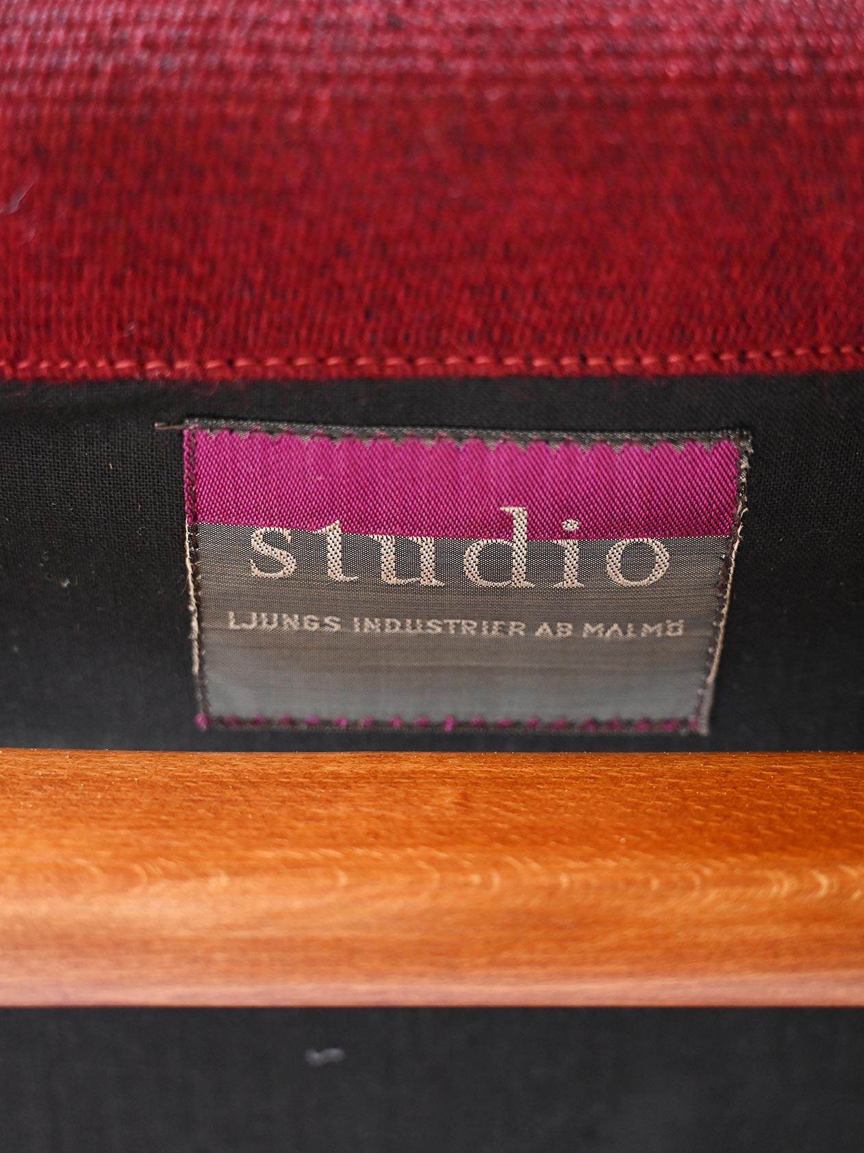 Sillón escandinavo vintage de la línea Studio Mid-20th Century en venta