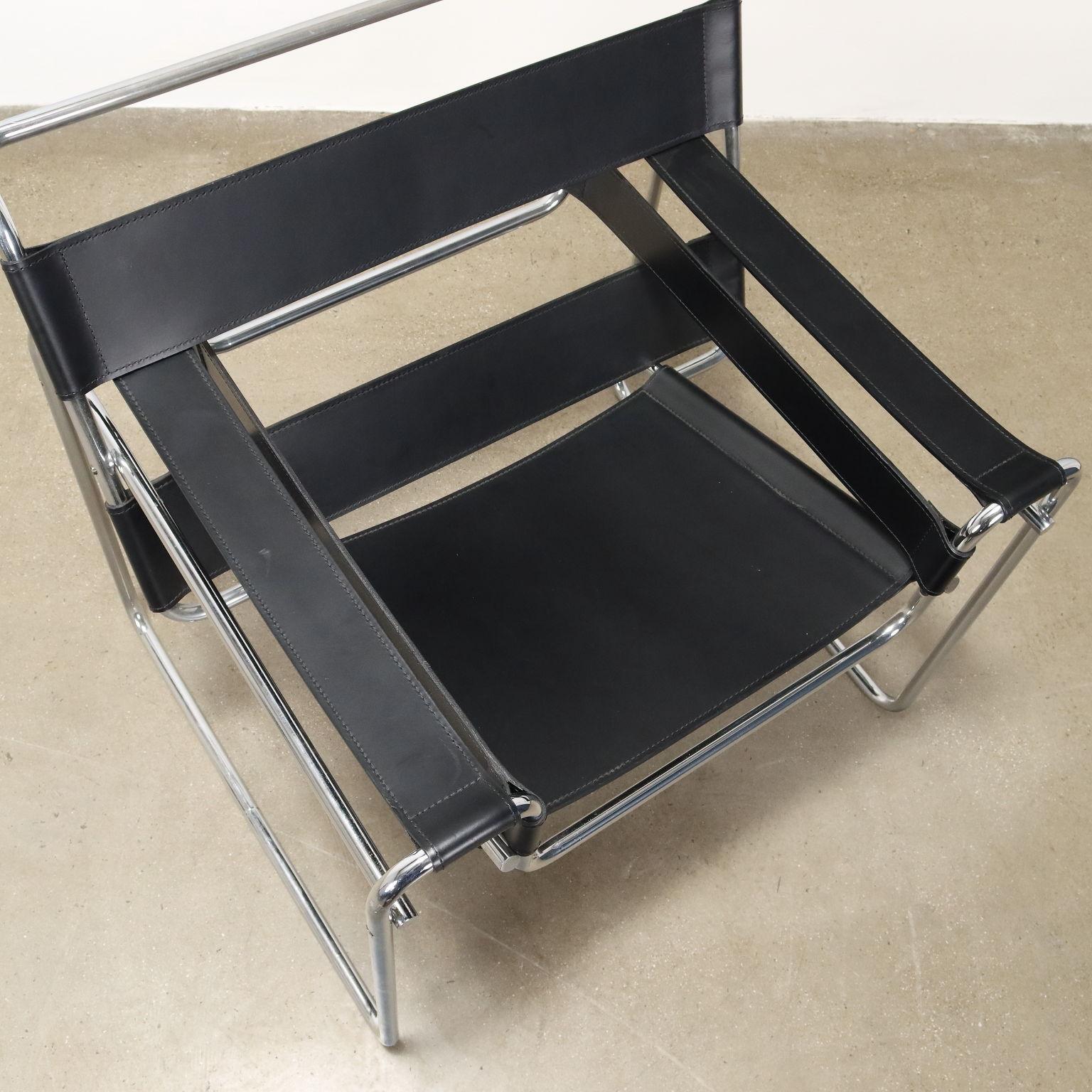 Marcel Breuer 'Wassily' Armchair for Gavina 1970s For Sale 3