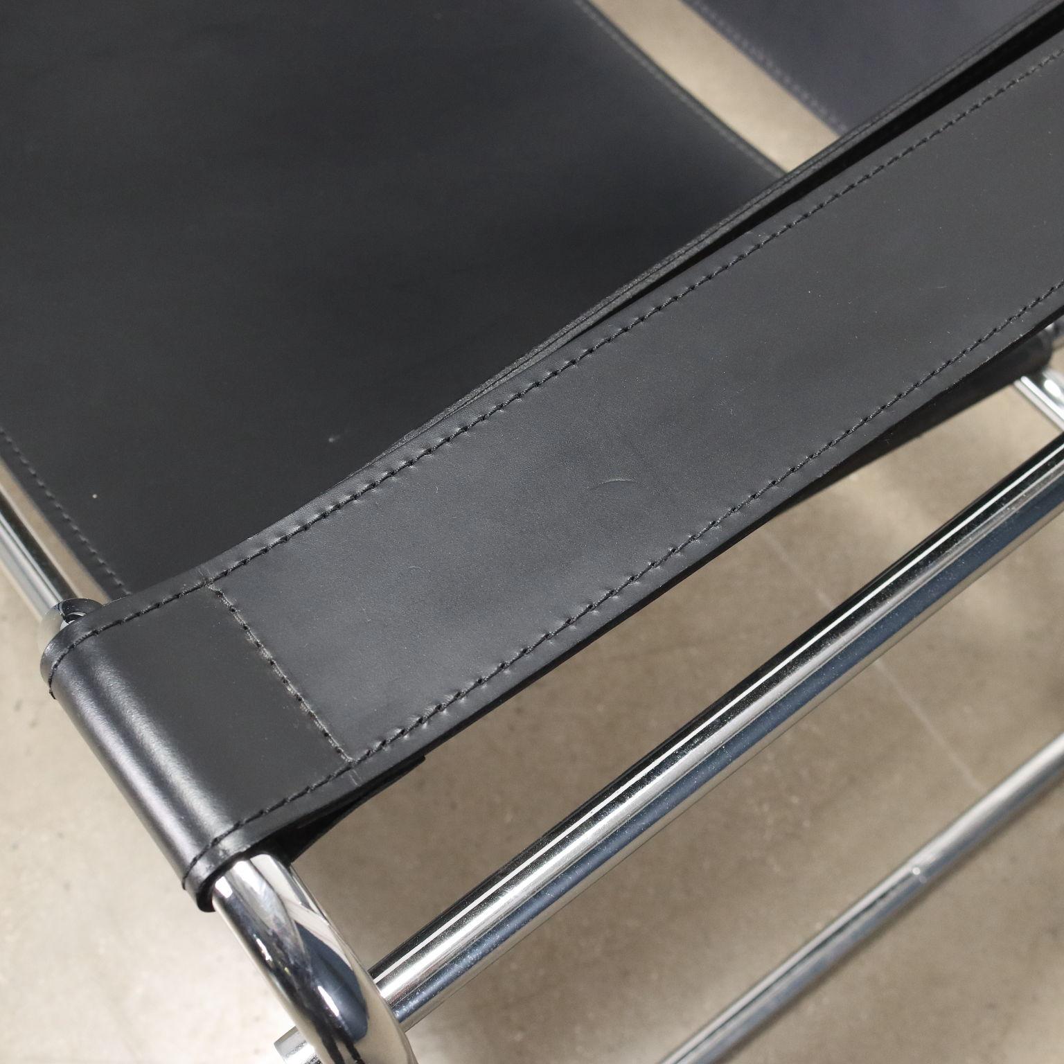 Marcel Breuer 'Wassily' Armchair for Gavina 1970s For Sale 4