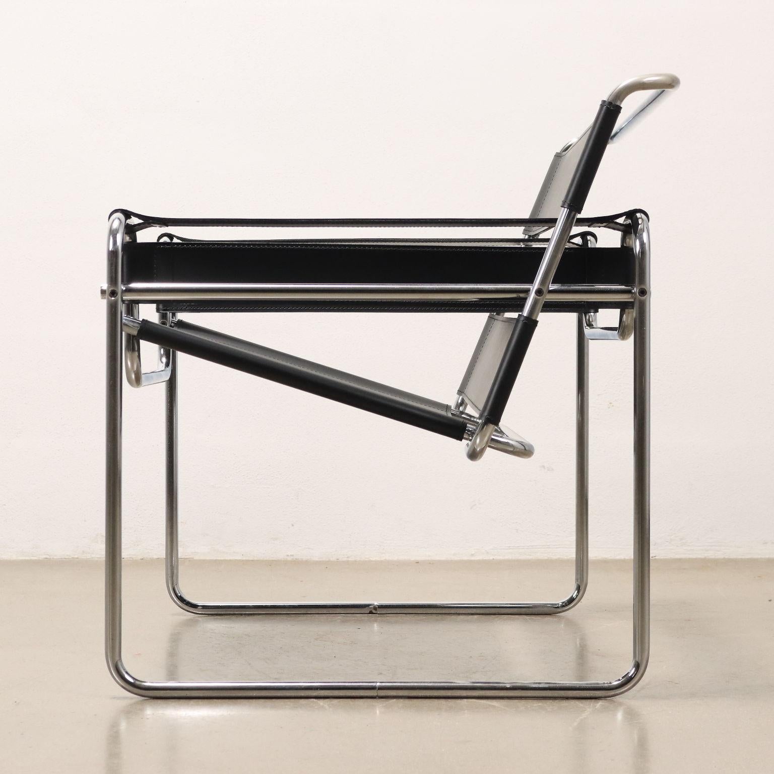 Marcel Breuer 'Wassily' Armchair for Gavina 1970s In Good Condition For Sale In Milano, IT