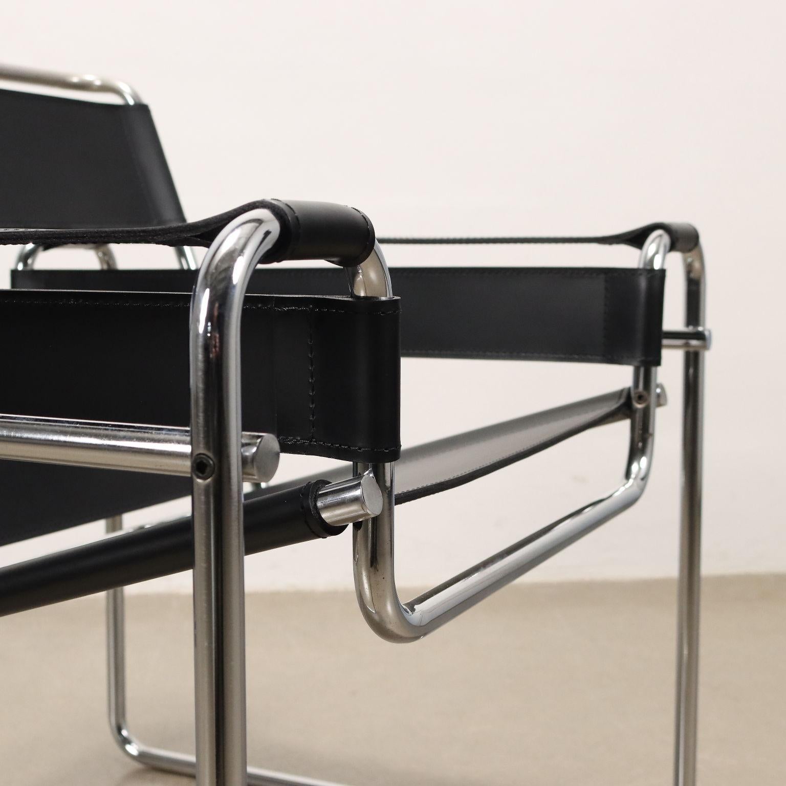 Late 20th Century Marcel Breuer 'Wassily' Armchair for Gavina 1970s For Sale