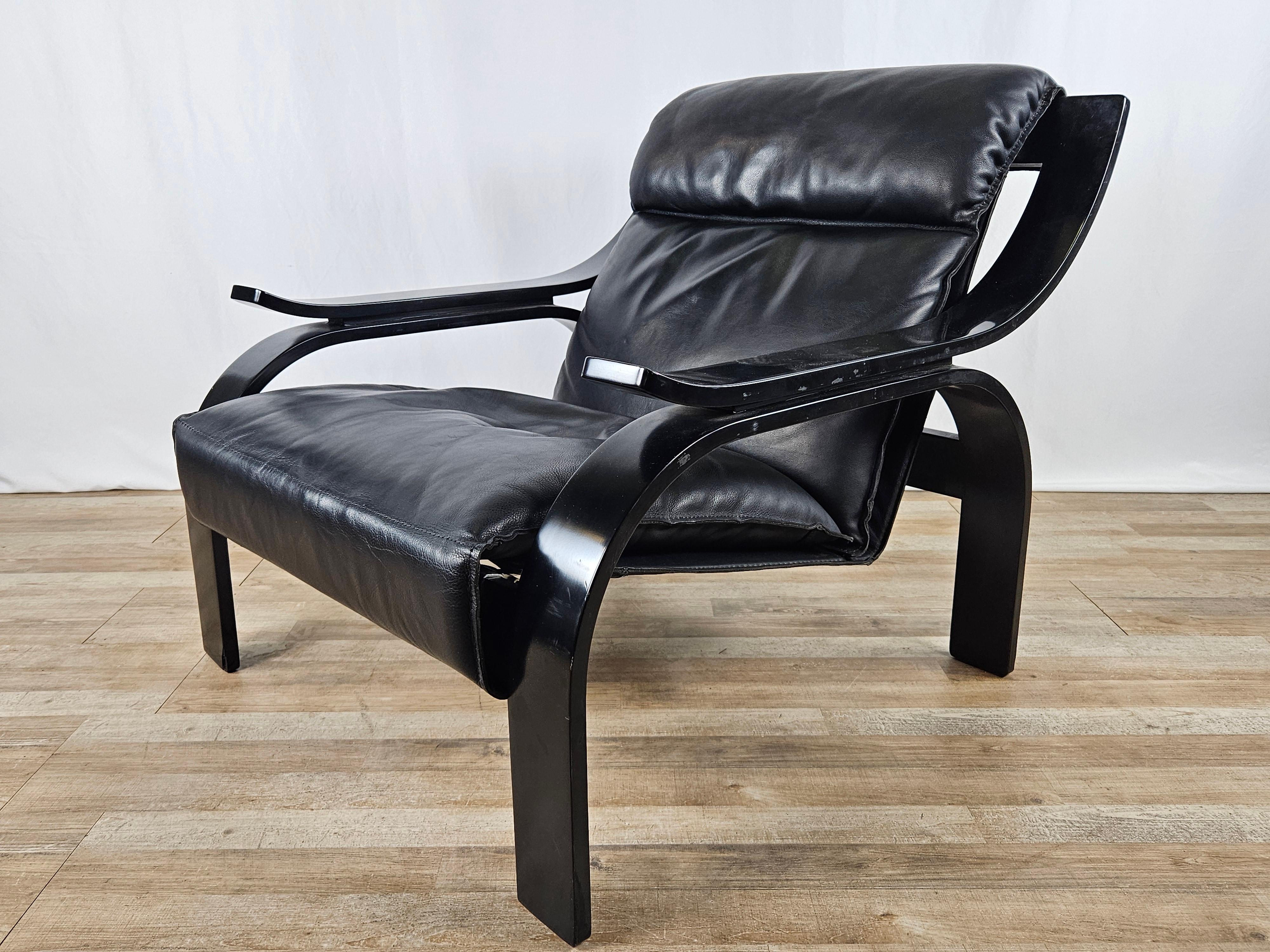 Italian Woodline armchair by Marco Zanuso for Arflex, 1964 For Sale
