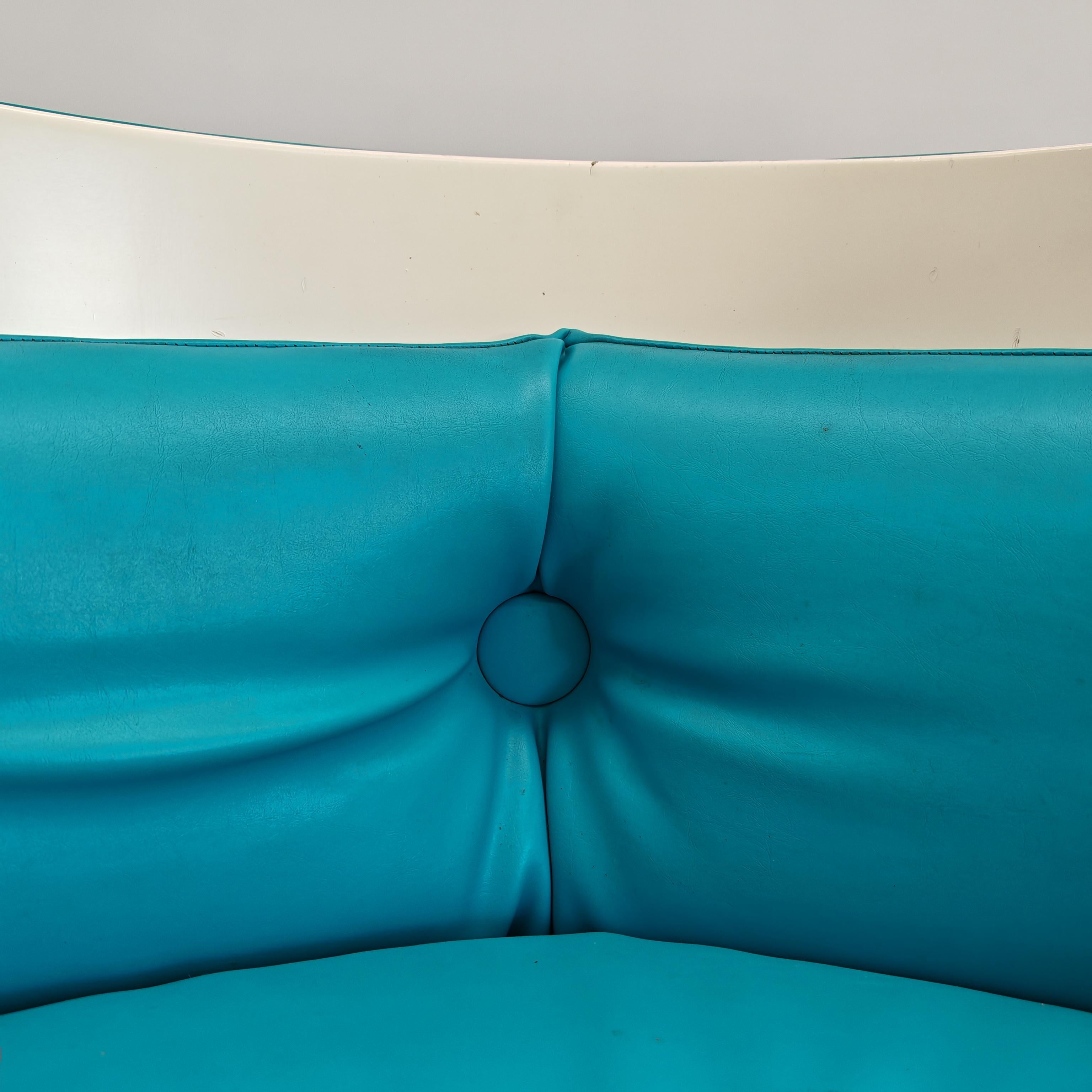 Poltroncina da camera Celeste anni 70 Dilly Dally di Massoni per Frau (20th Century) im Angebot