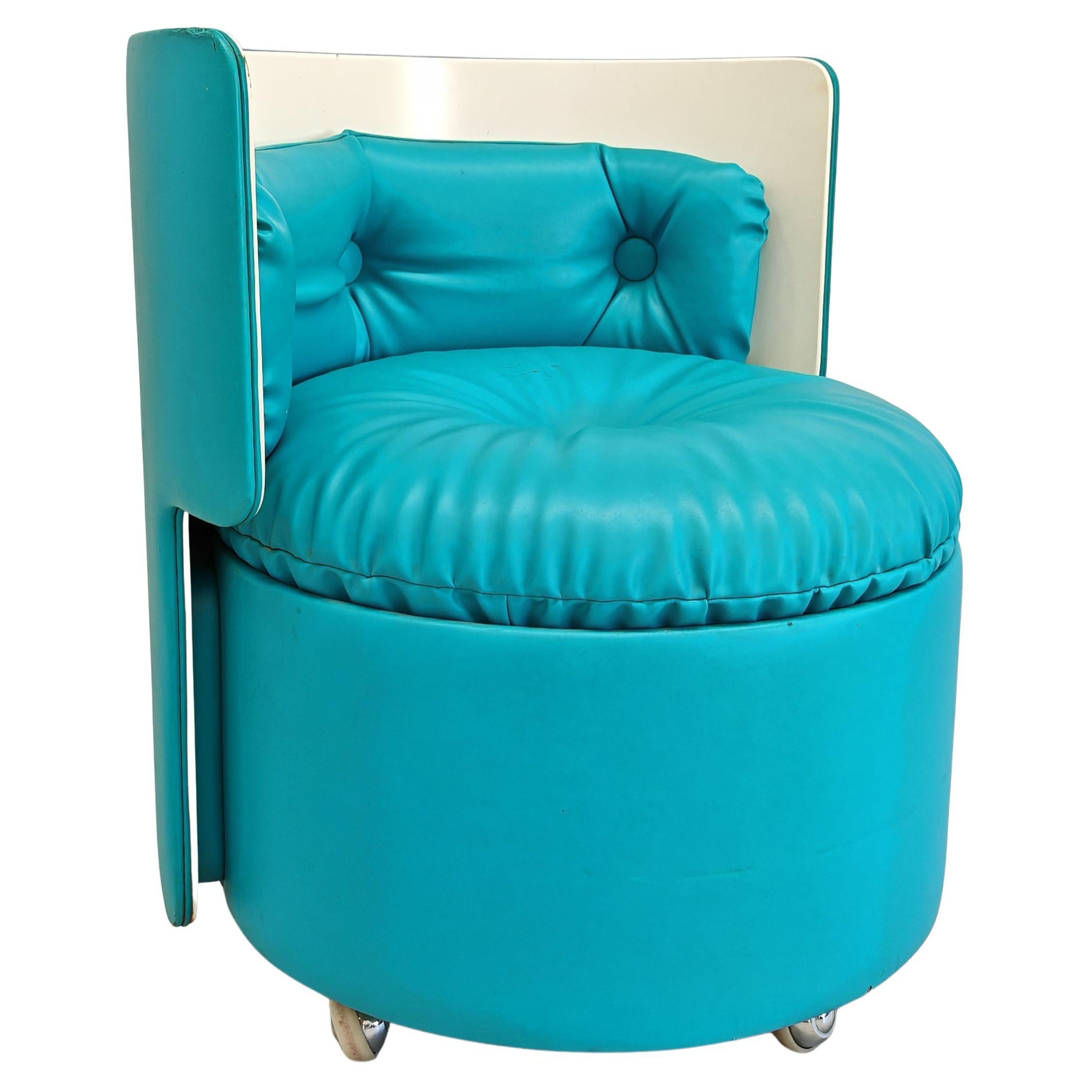Poltroncina da camera Celeste anni 70 Dilly Dally di Massoni per Frau im Angebot