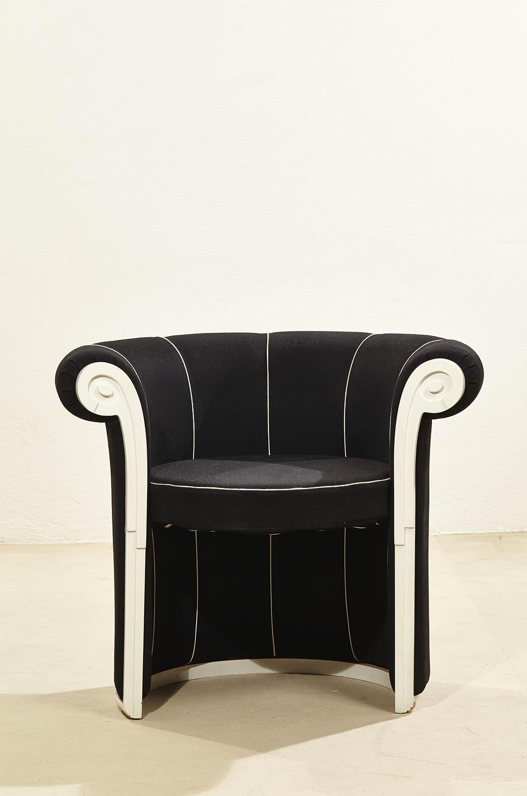 Neoclassical Revival Liuto armchair by Paolo Portoghesi for Poltronova For Sale