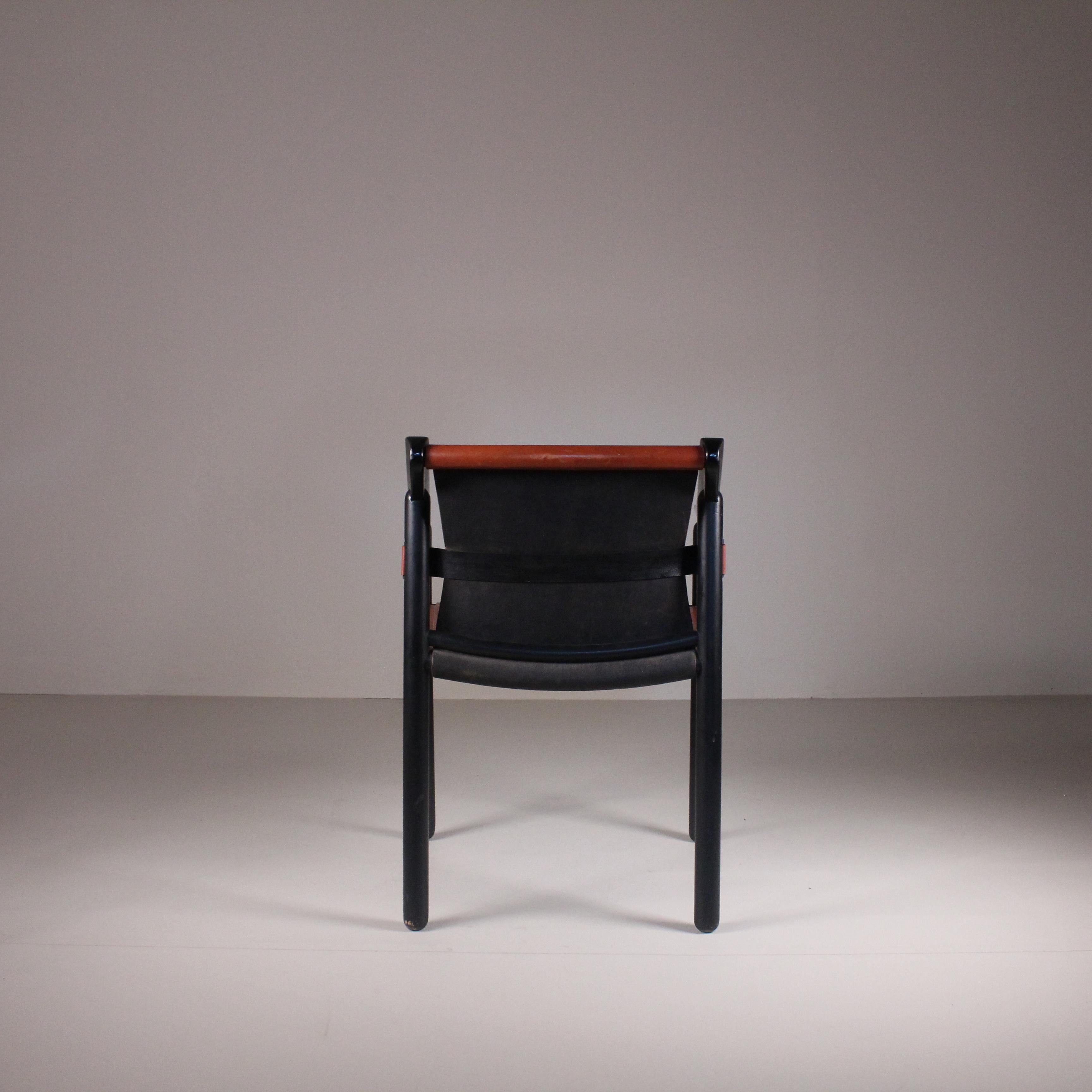 Poltroncina mod.905, Vico Magistretti, Cassina, 1964 4