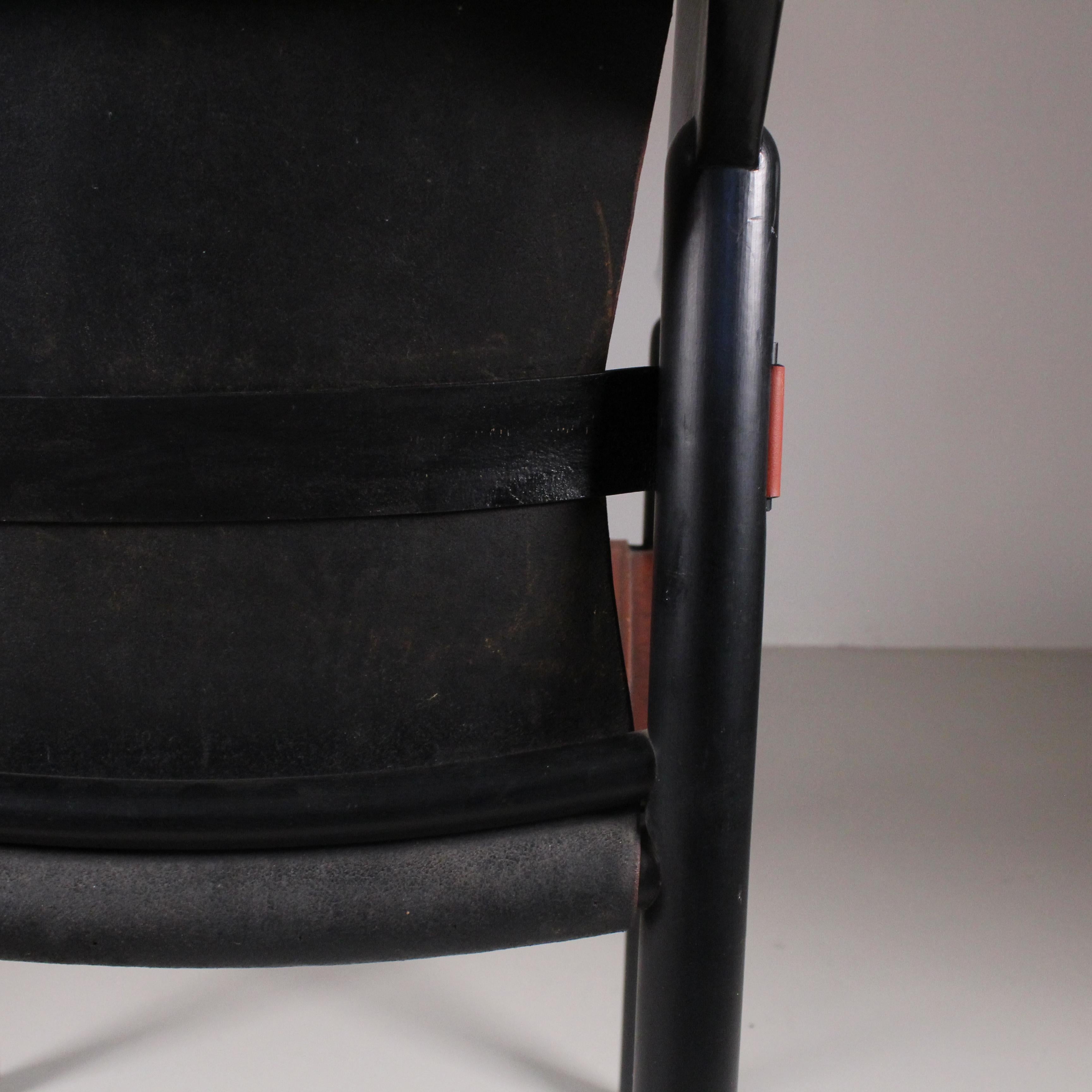 Poltroncina mod.905, Vico Magistretti, Cassina, 1964 5