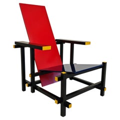 Sessel „Red and Blue“ von Gerrit Rietveld für Cassina (Modell 635) aus den 80er Jahren
