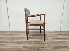 Petit fauteuil suédois en bois et tissu