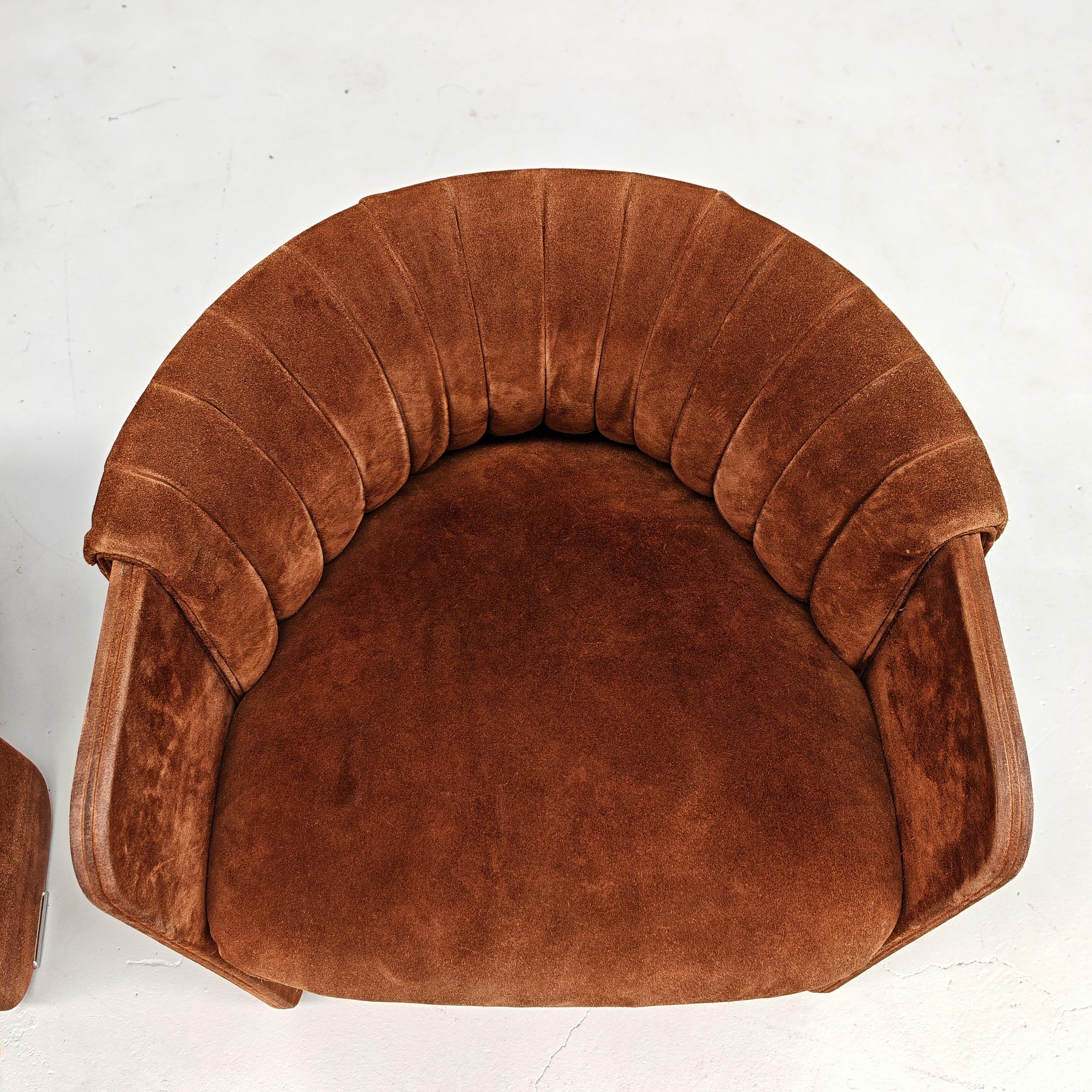 70er Jahre Italienische Sessel aus Wildleder Dinette von L.Massoni für FRAU (Italian) im Angebot