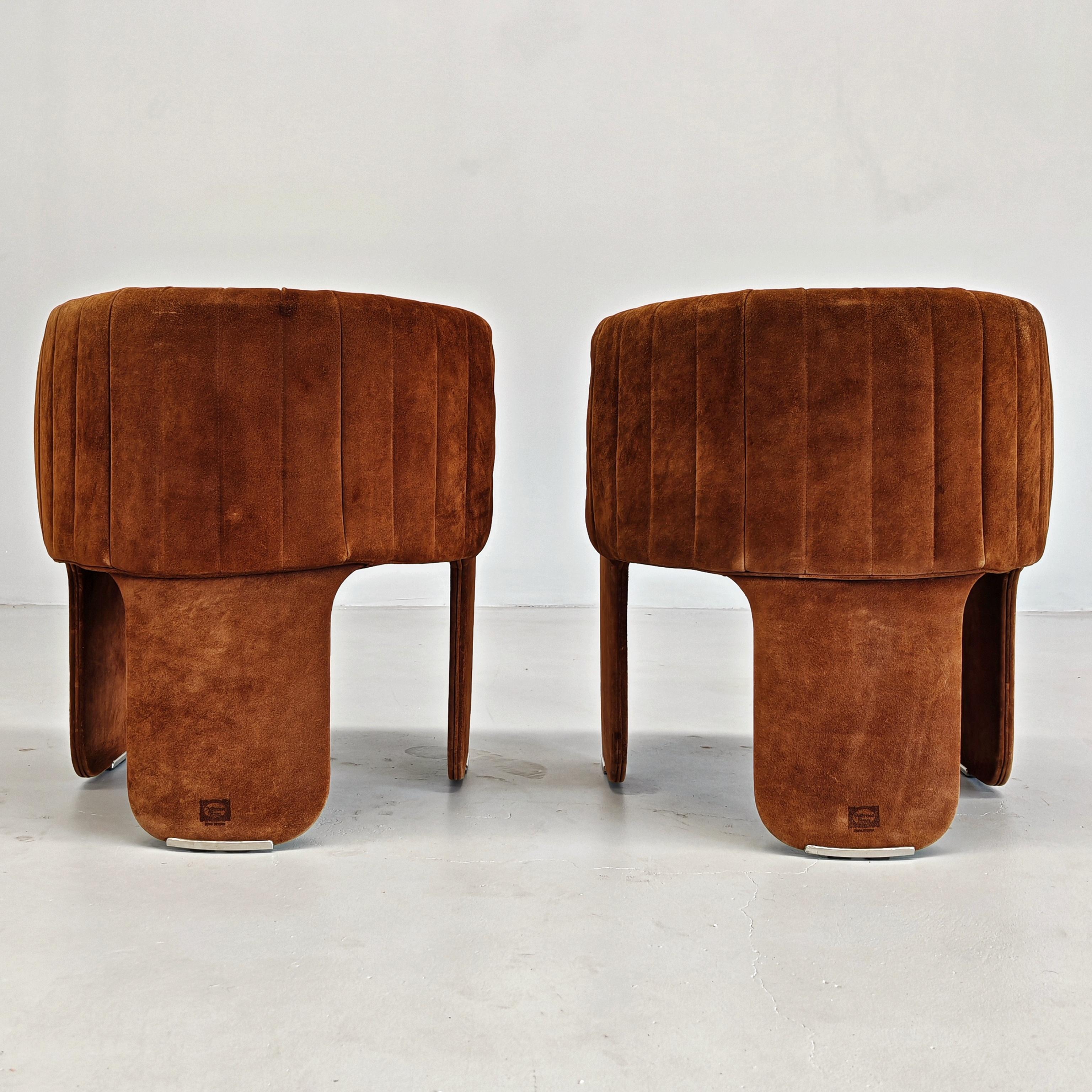 70er Jahre Italienische Sessel aus Wildleder Dinette von L.Massoni für FRAU im Angebot 1