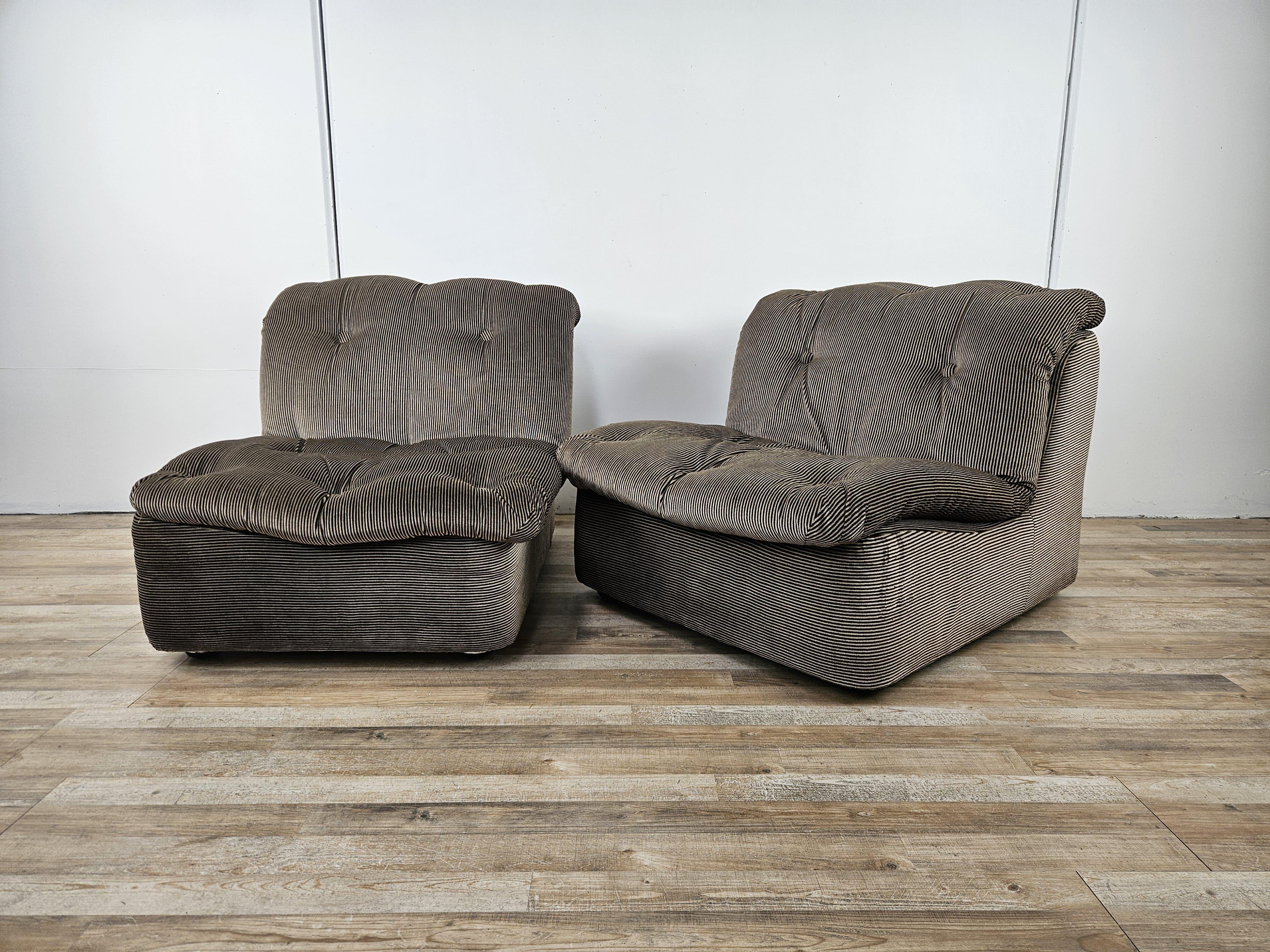Fauteuils sectionnels italiens en tissu rayé de 1970 Bon état - En vente à Premariacco, IT