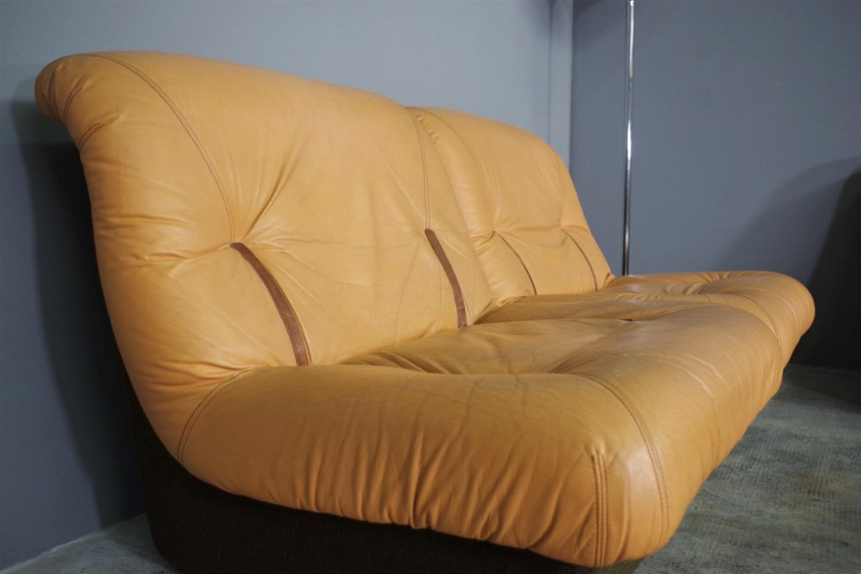 Italian Armchairs by Lev & Lev, 1970s, set of 4 For Sale