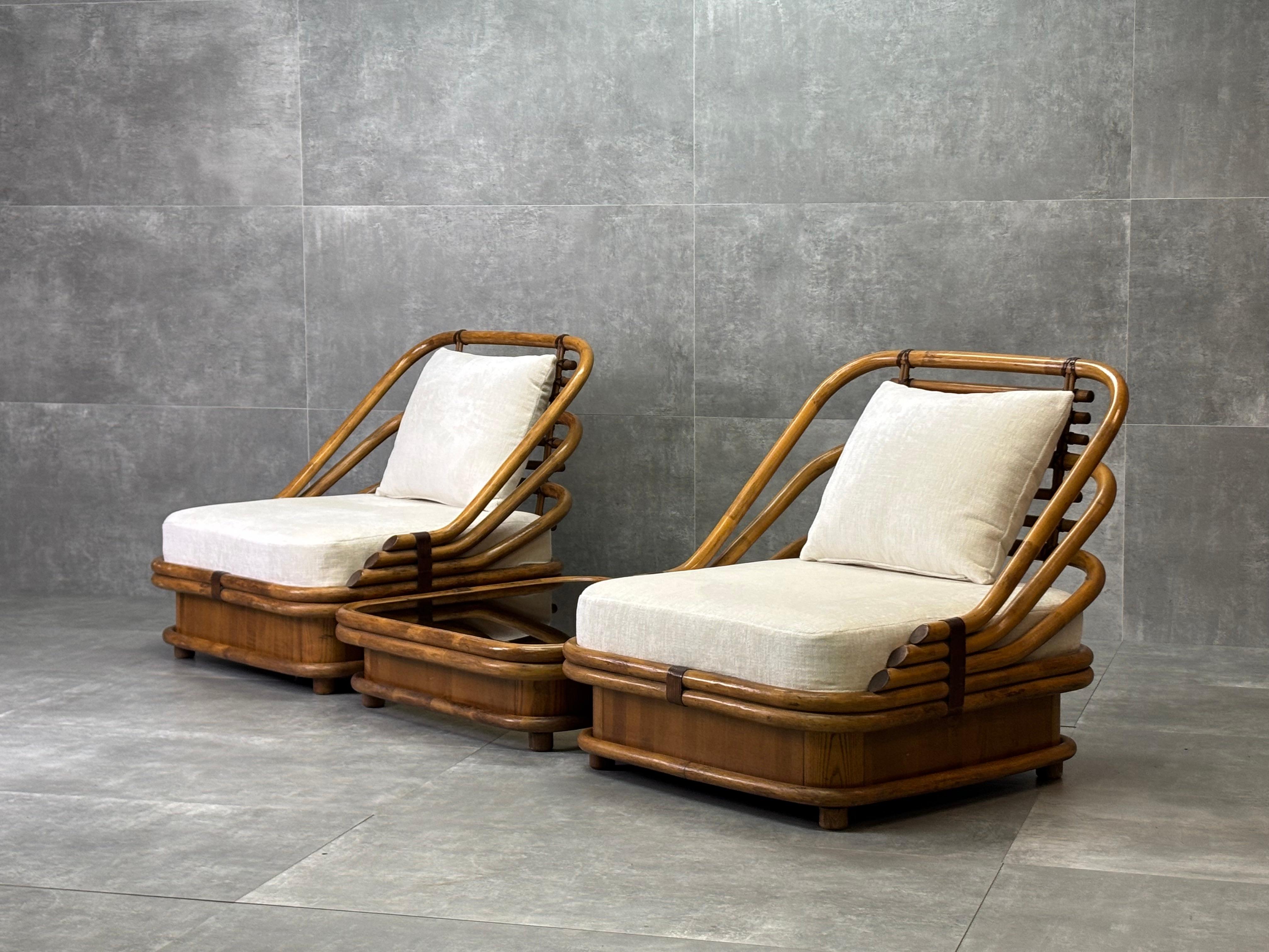 Sillones y mesa de mimbre, Southern Nurseries, 1970s, set de 3 en Bastante bueno estado para la venta en Quarrata, IT