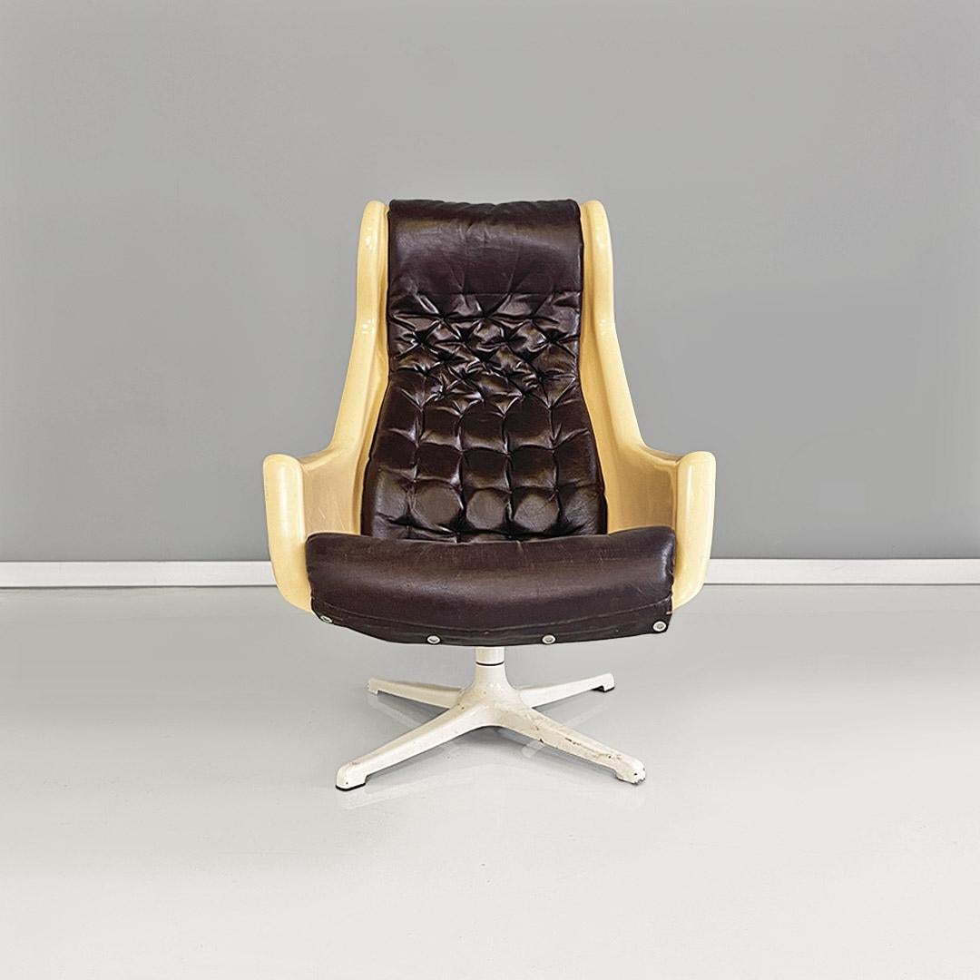 Italian Poltrone Galaxy Space Age di Alf Svensson e Yngve Sandsteöm per Dux, 1970 ca.