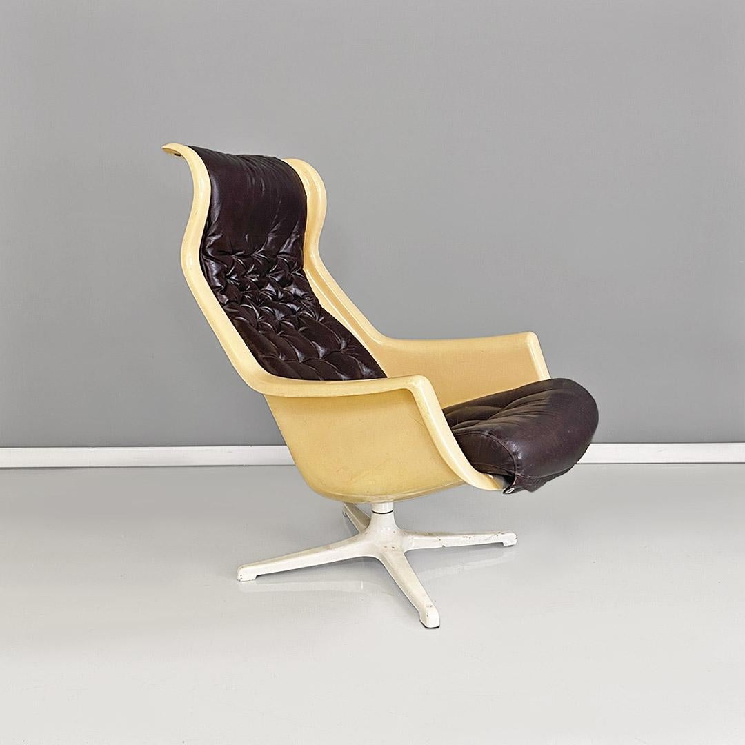 Poltrone Galaxy Space Age di Alf Svensson e Yngve Sandsteöm per Dux, 1970 ca. In Good Condition In MIlano, IT