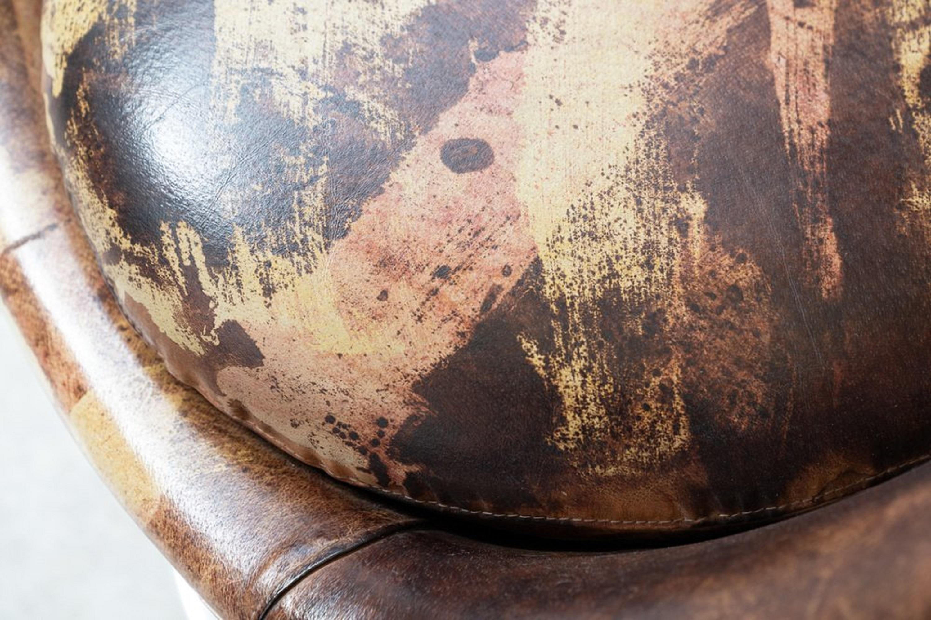 18th Century and Earlier Fauteuils pivotants en cuir, début du 21e siècle en vente