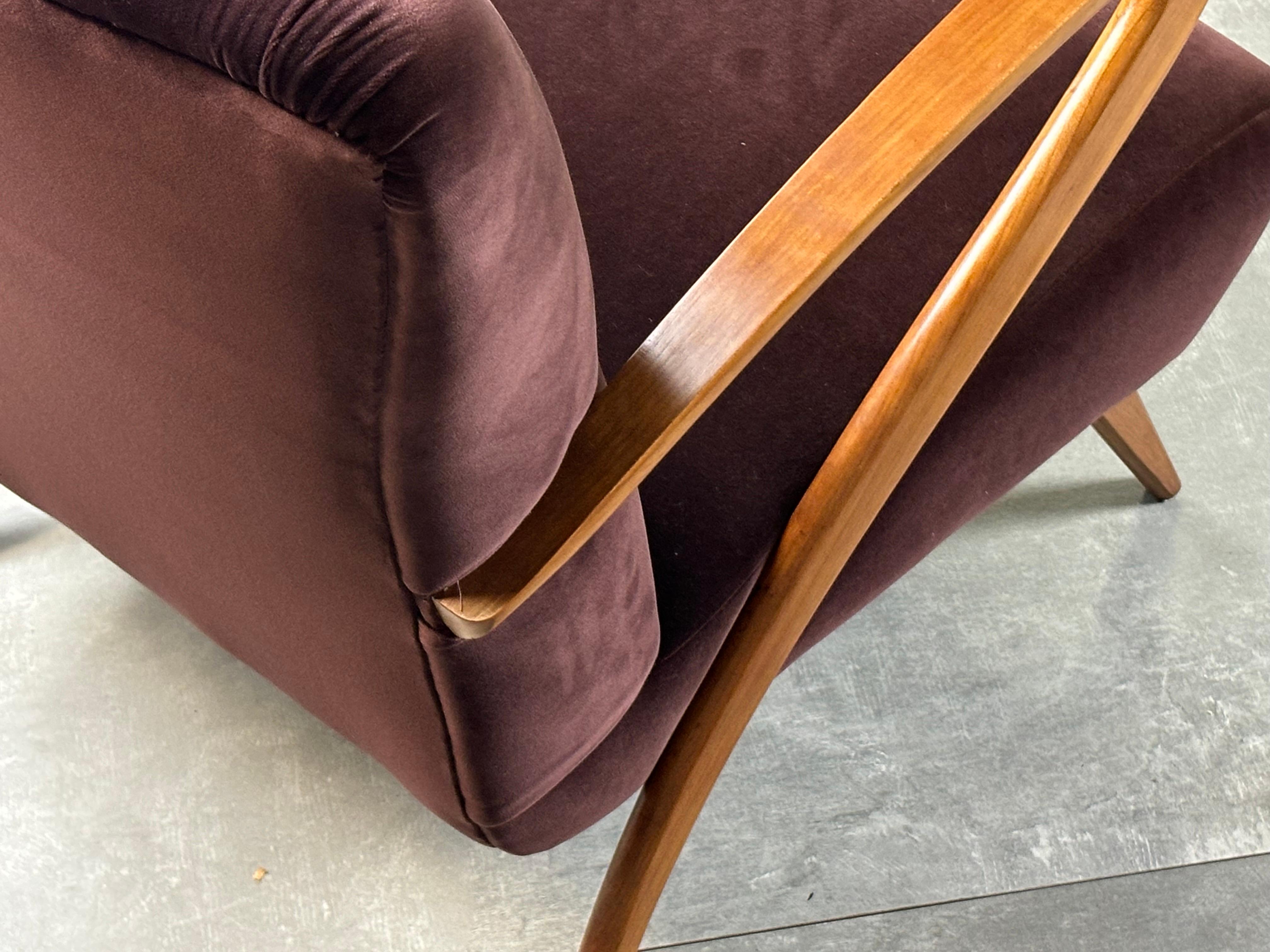 Sessel aus Holz und Samt, 1940er Jahre, 2er-Set im Angebot 2