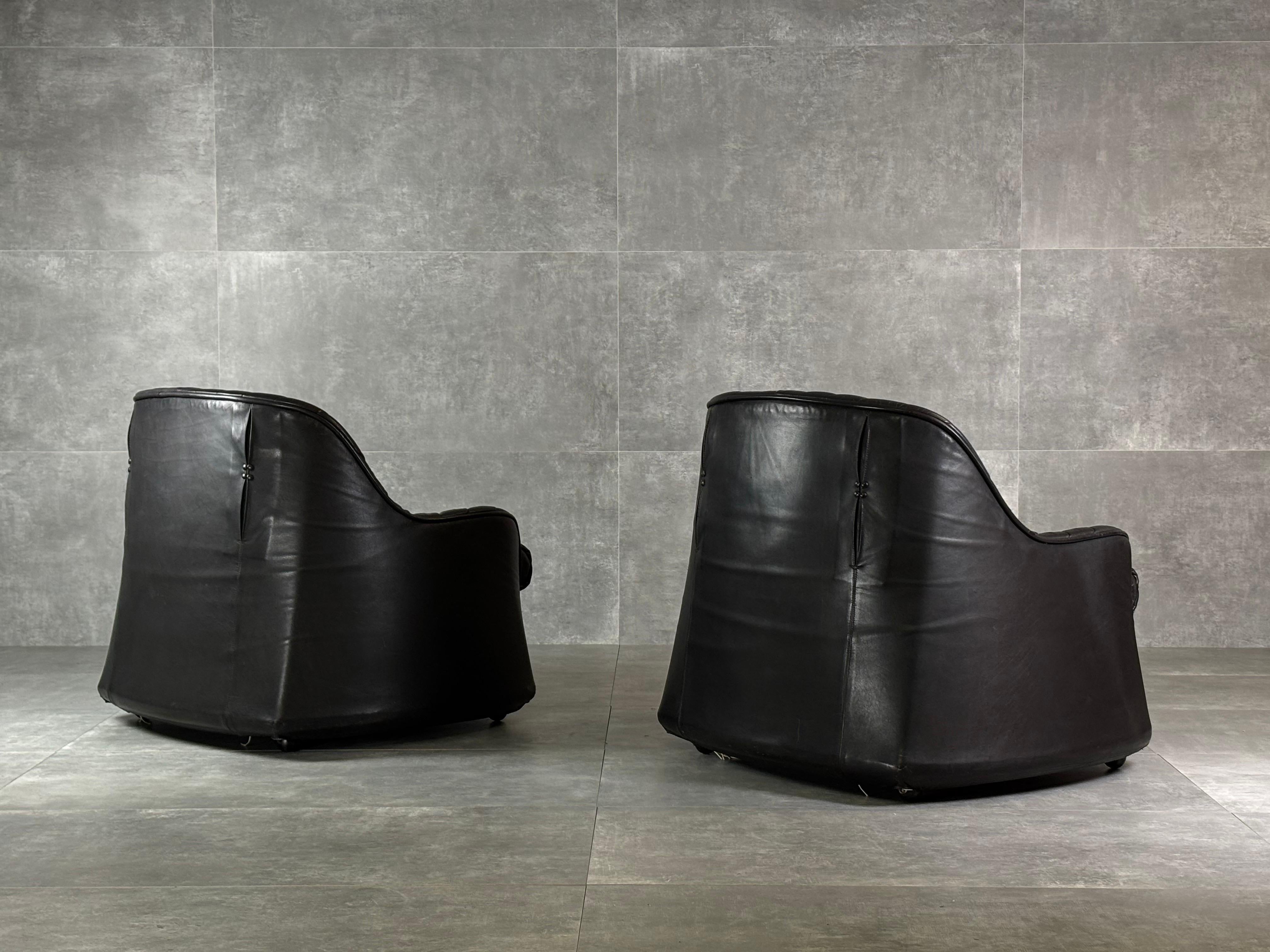 Poltrone in pelle nera originale, modello ''Ciprea'' di Afra e Tobia Scarpa per Cassina, 1970s, set di 2.