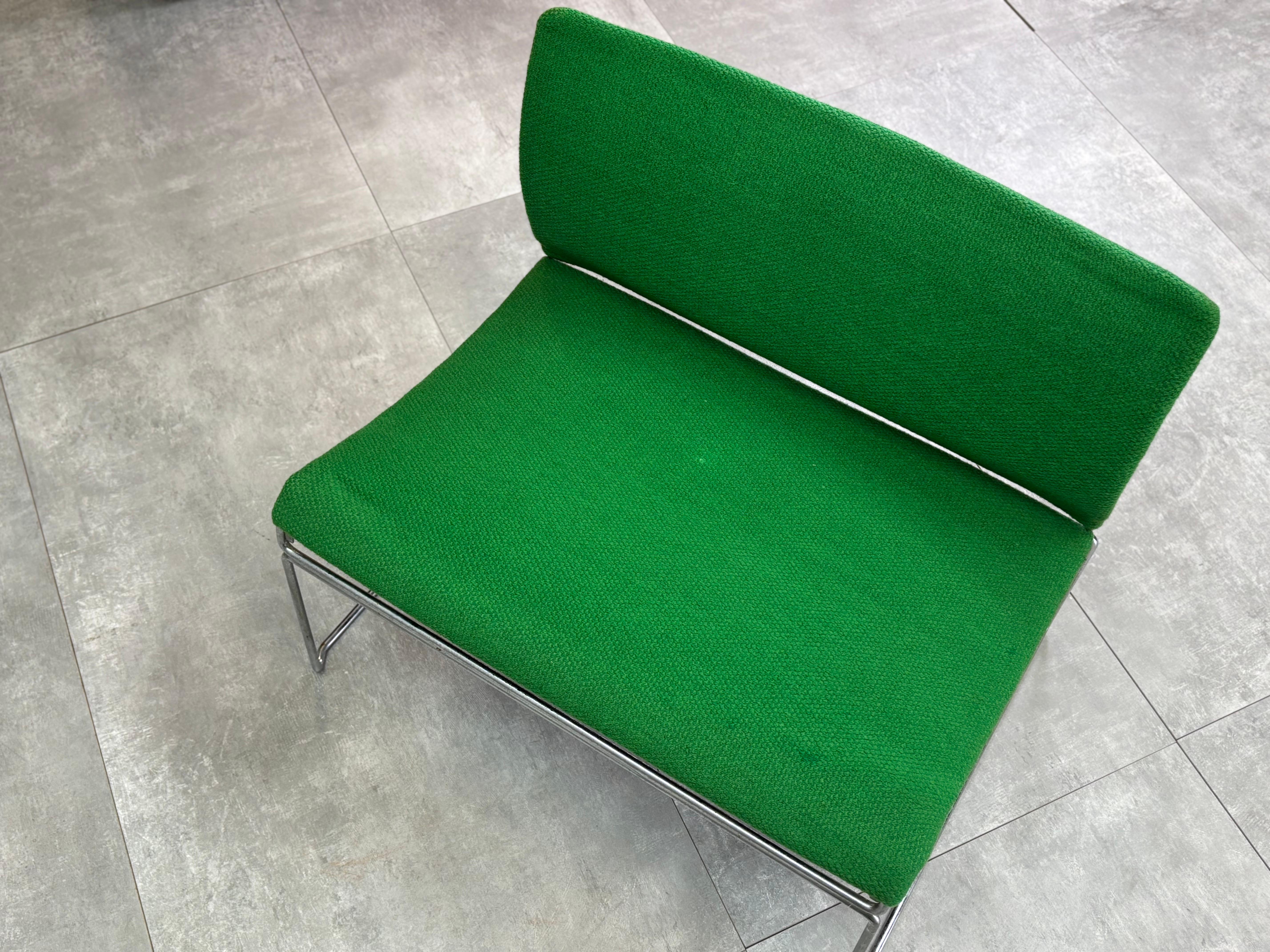 Poltrone modello ''Saghi'' di Kazuhide Takahama per Gavina, años 70, set di 2, tessuto originale.