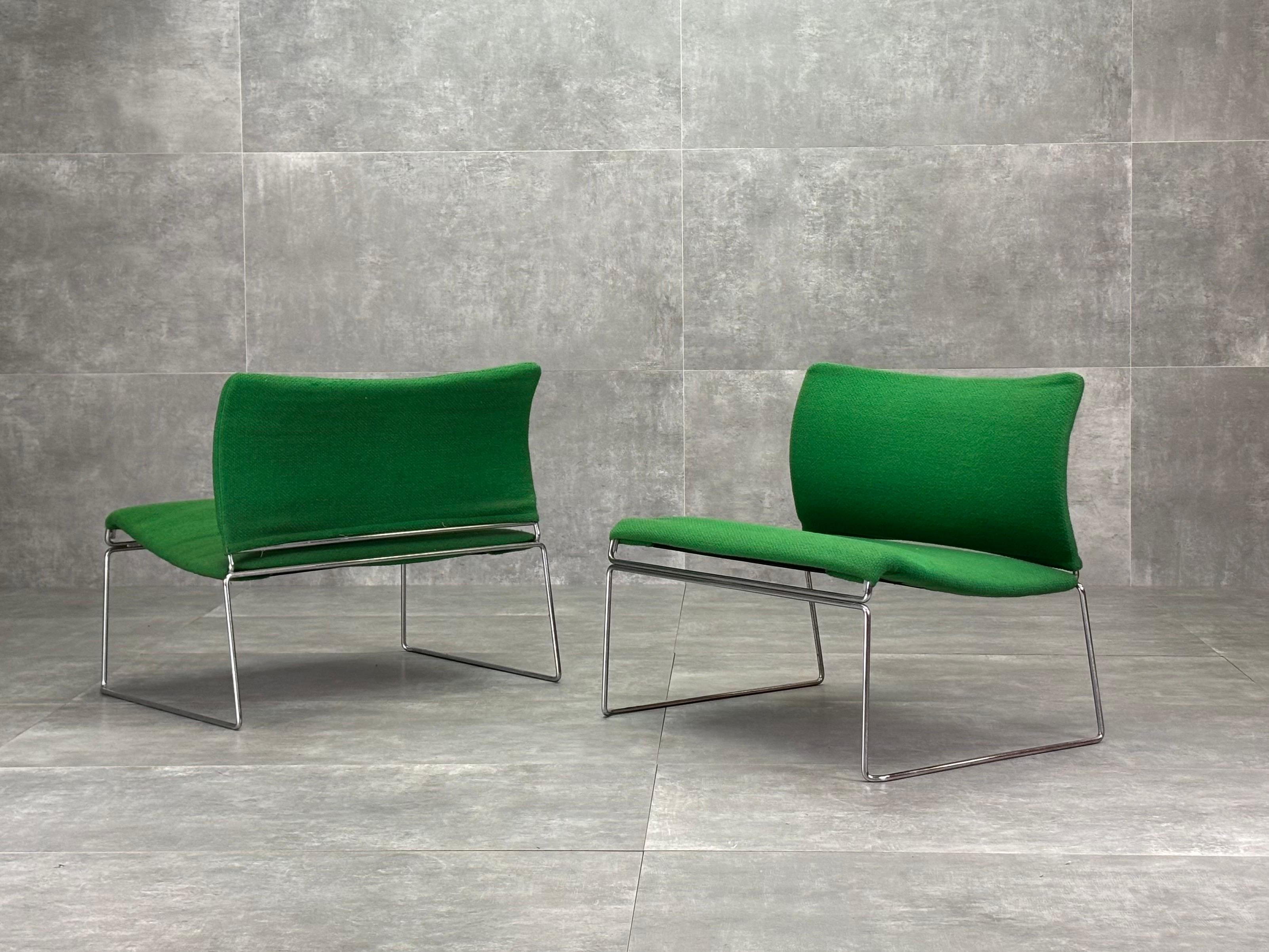 Poltrone in tessuto originale ''Saghi'' di Kazuhide Takahama, Gavina, 1970s, 2 Moderno de mediados de siglo en venta
