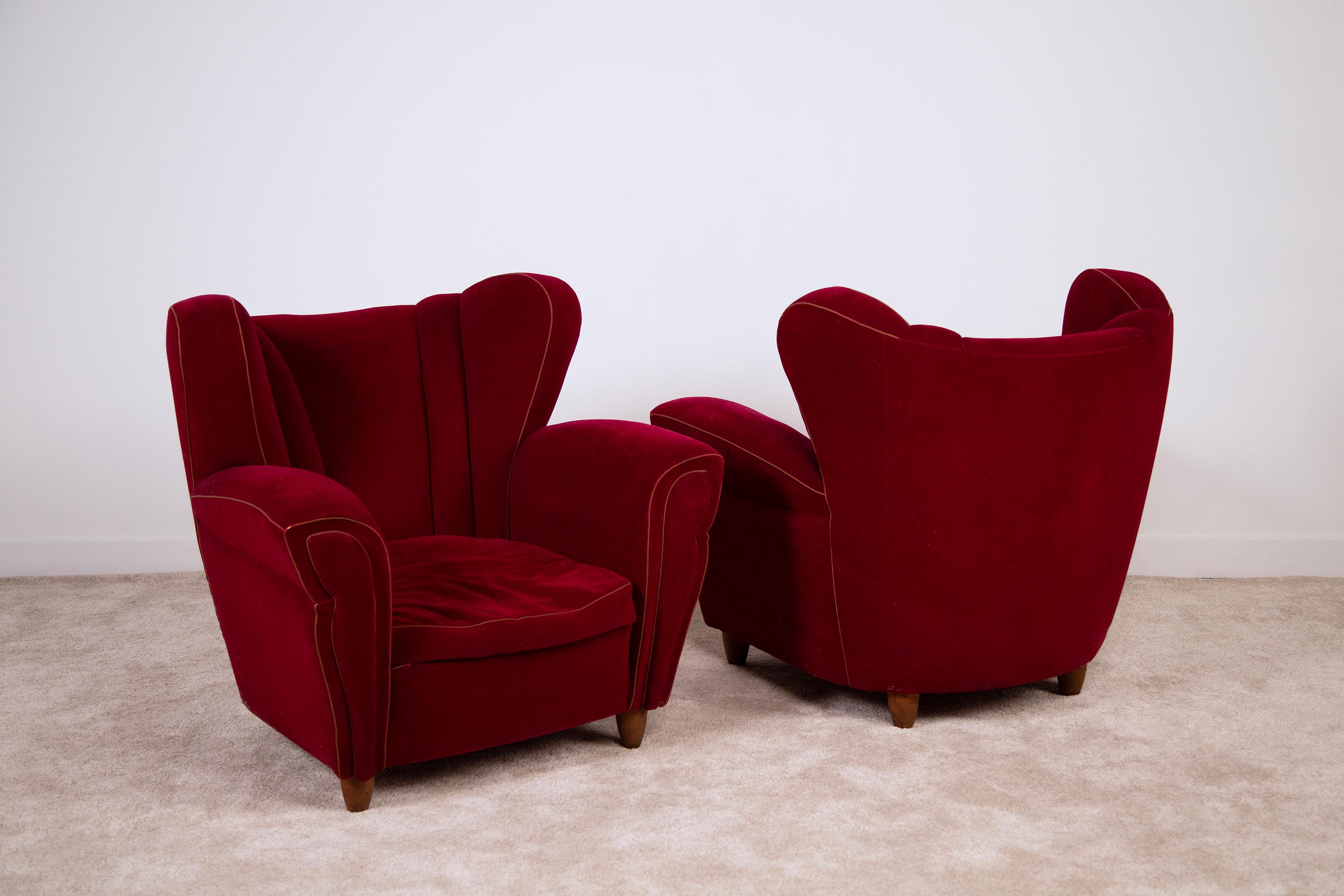 Samt-Sessel, Guglielmo Ulrich zugeschrieben, 1950er Jahre, 2er-Set im Zustand „Gut“ im Angebot in Correggio, IT
