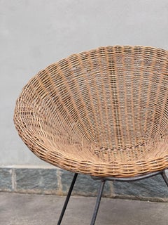 Poltrone in vimini e ferro battuto, anni '50, con porta fiori e tavolo